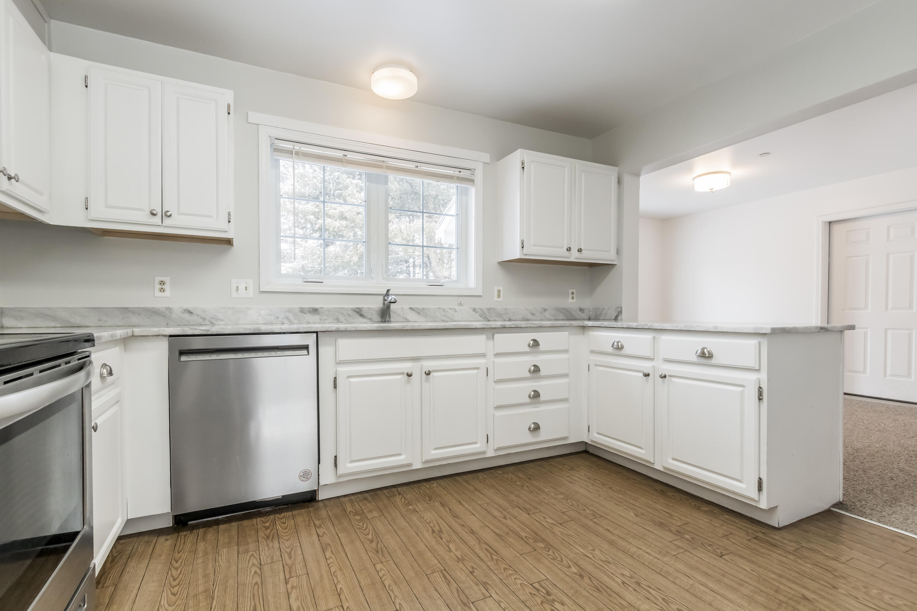 25 Beaver Pond Road, 25