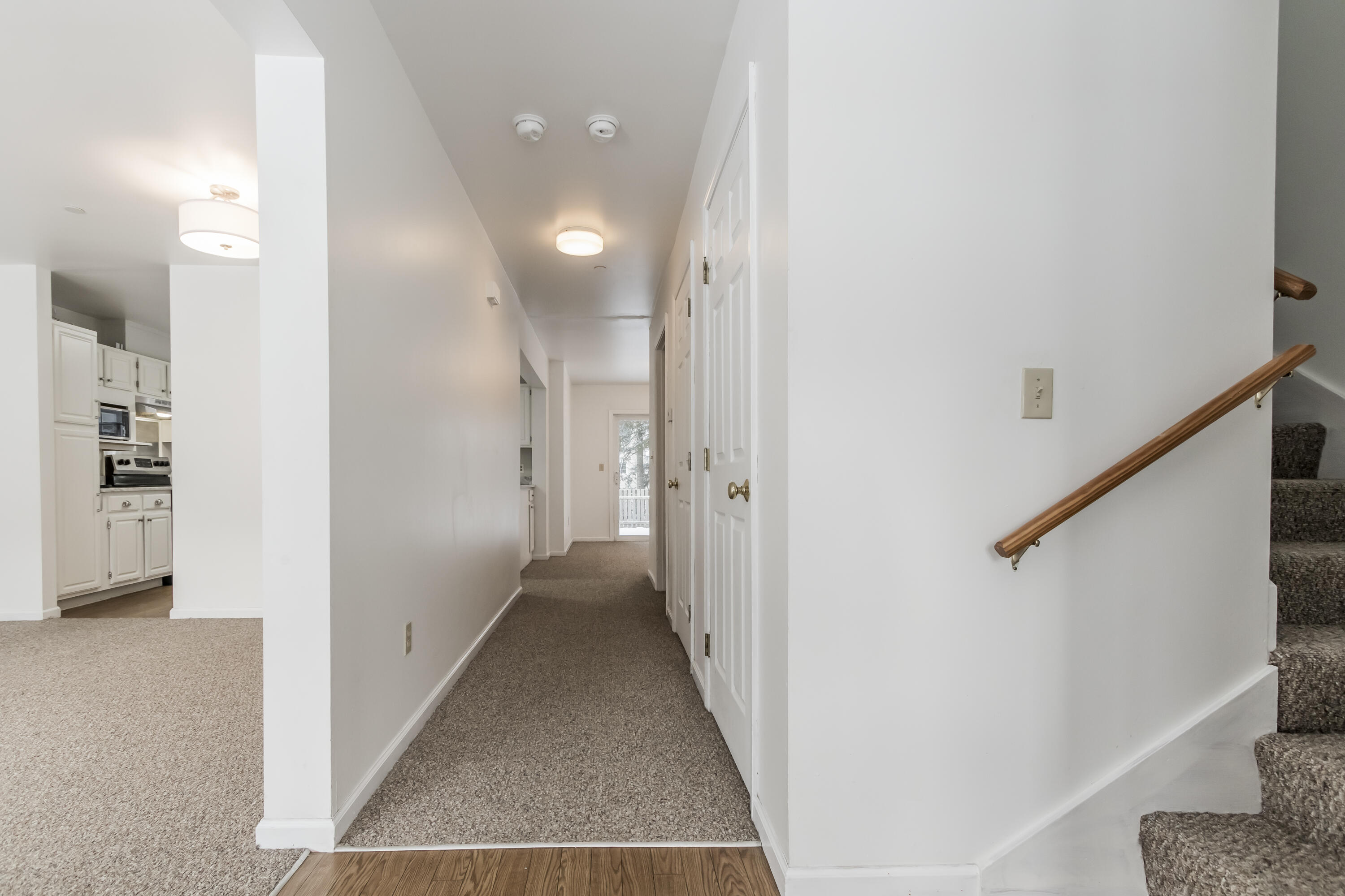 25 Beaver Pond Road, 25