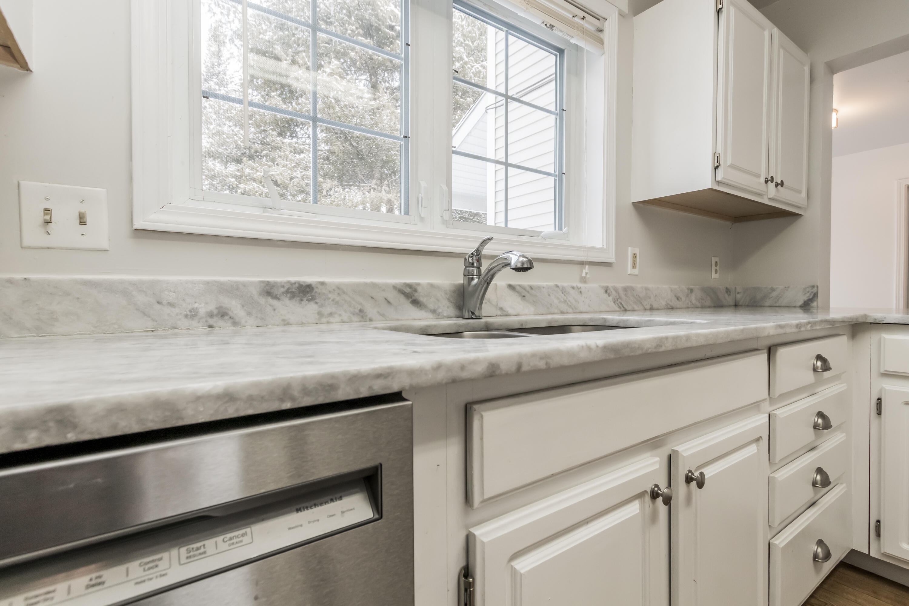 25 Beaver Pond Road, 25