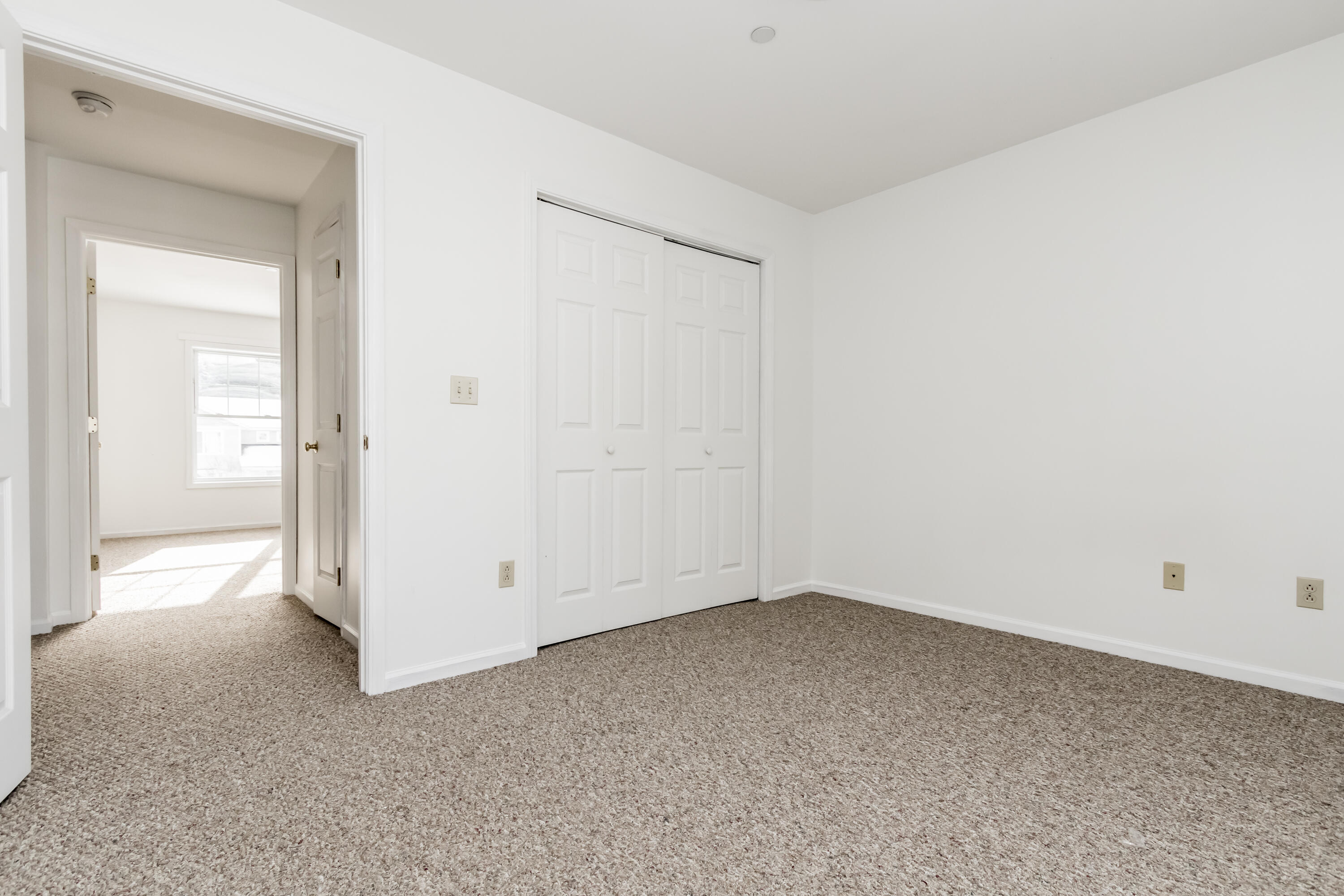 25 Beaver Pond Road, 25