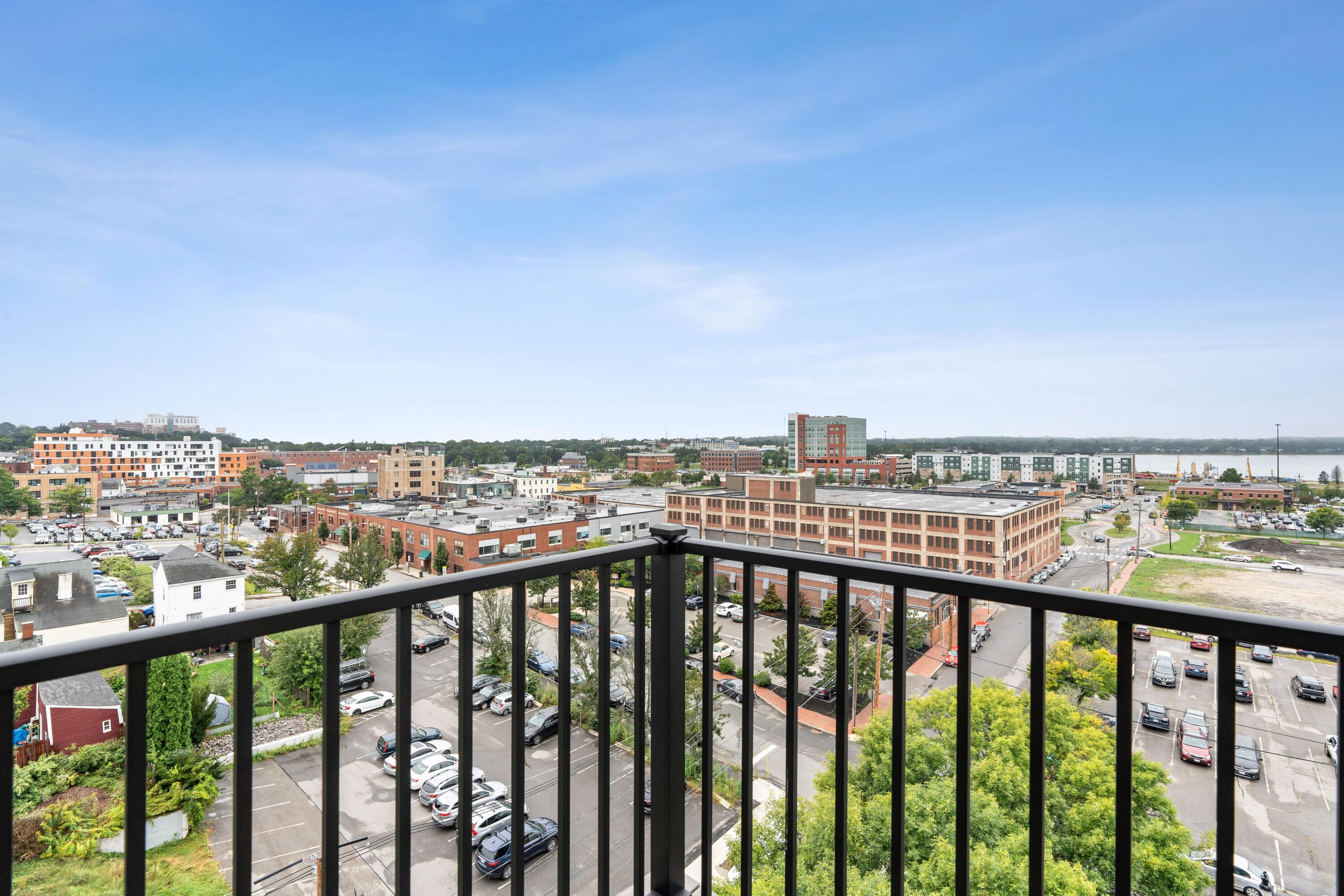 75 Chestnut Street, 705