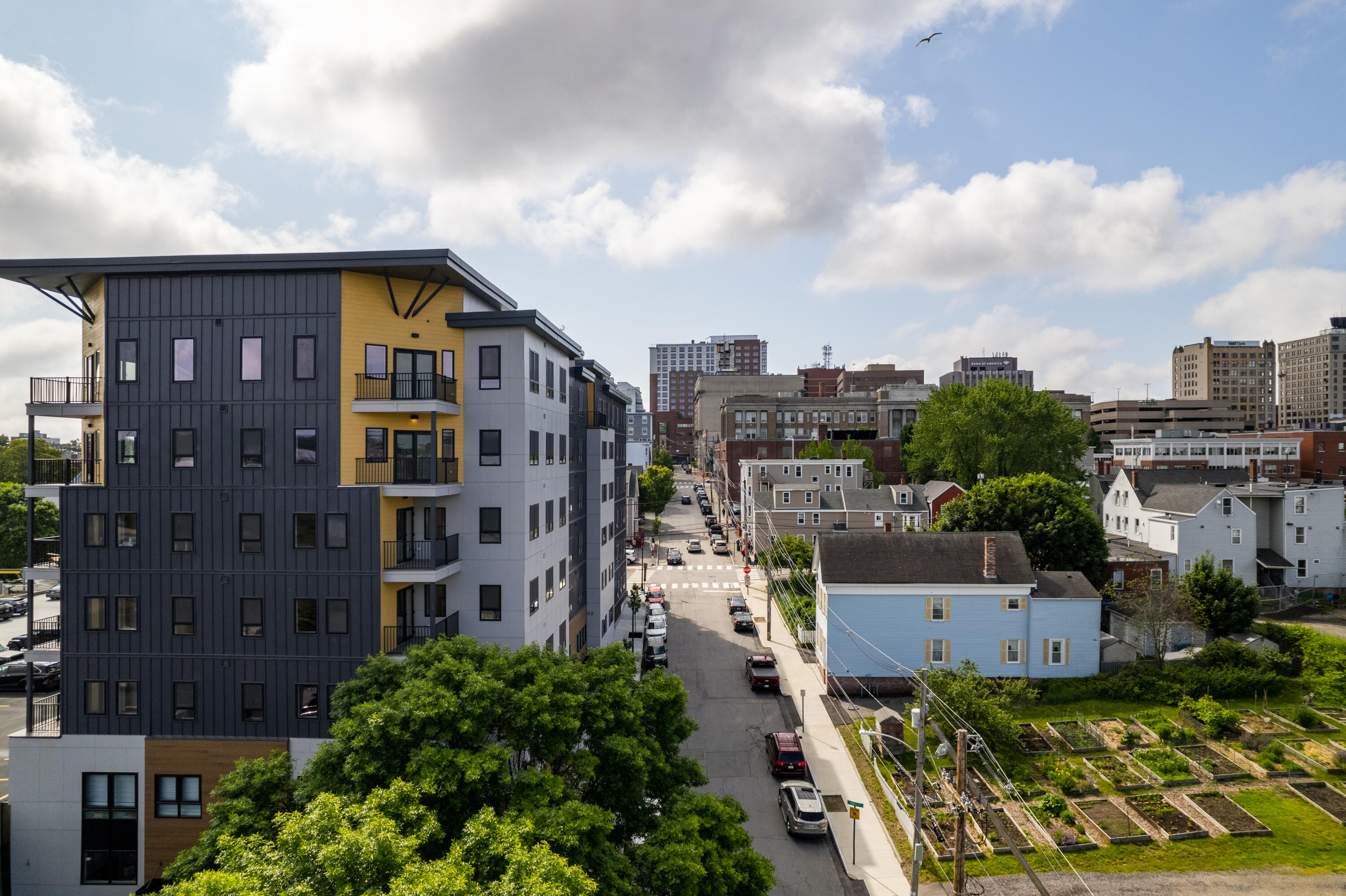 75 Chestnut Street, 606