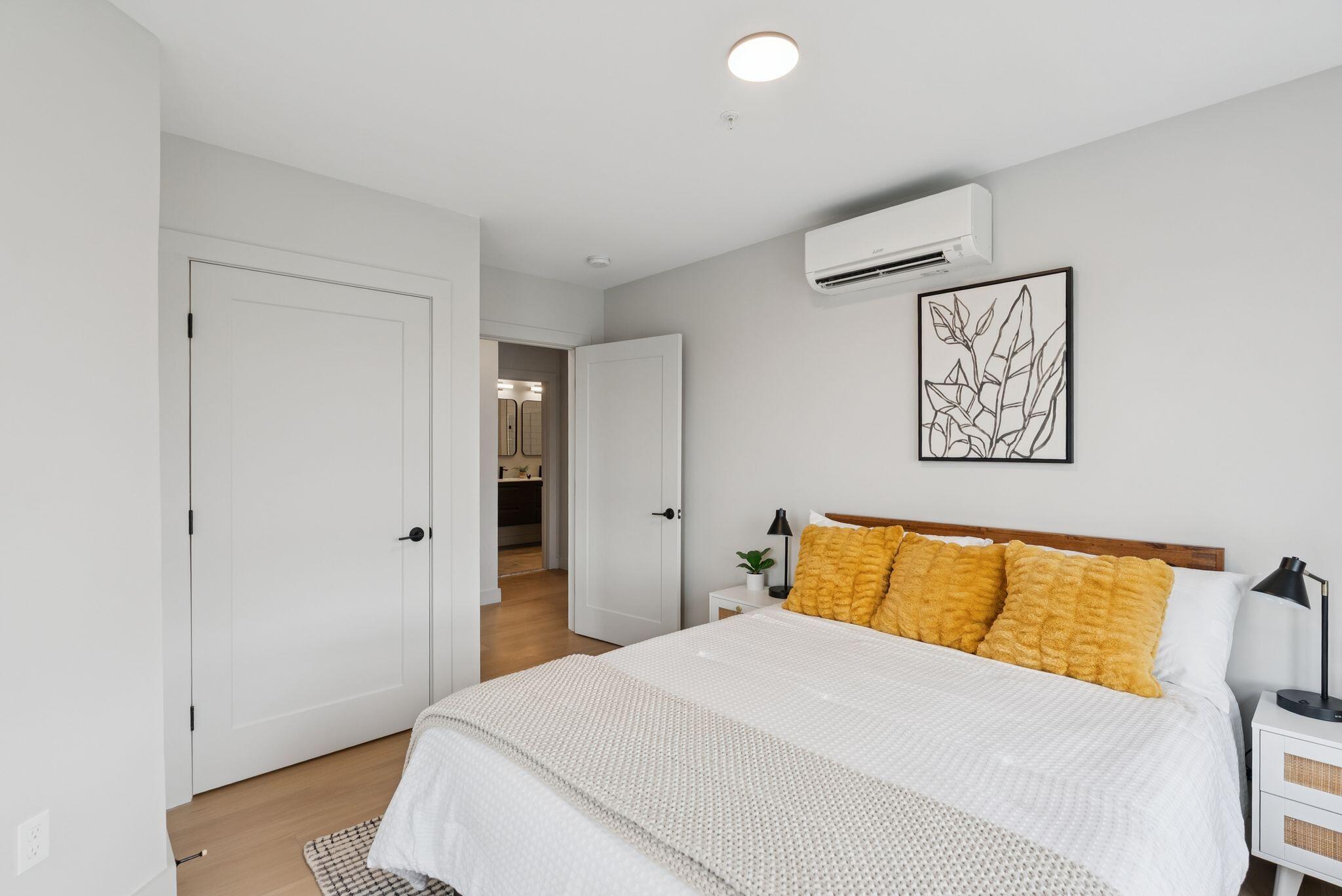 75 Chestnut Street, 606