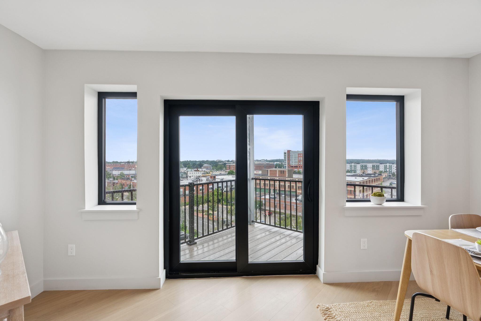 75 Chestnut Street, 606