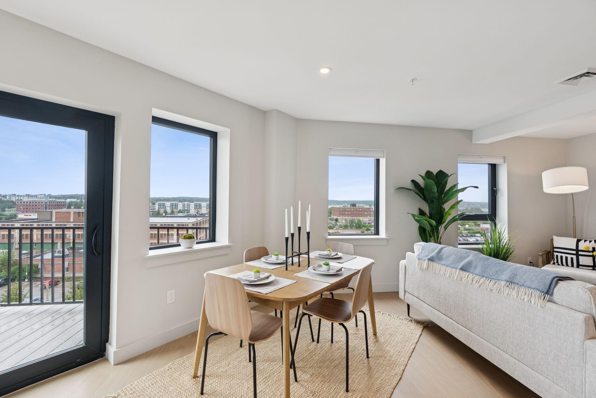 75 Chestnut Street, 606