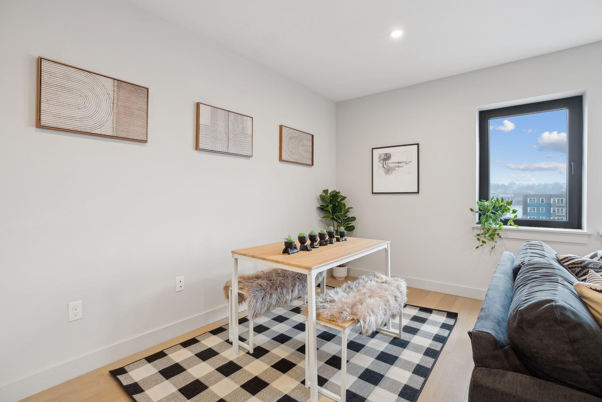75 Chestnut Street, 508