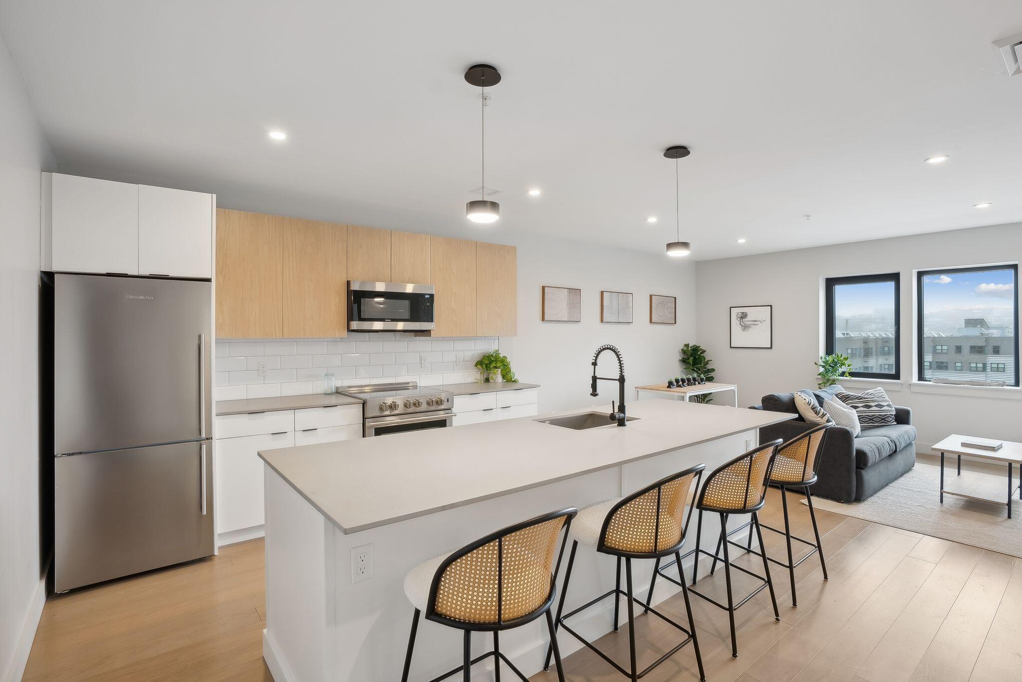 75 Chestnut Street, 508