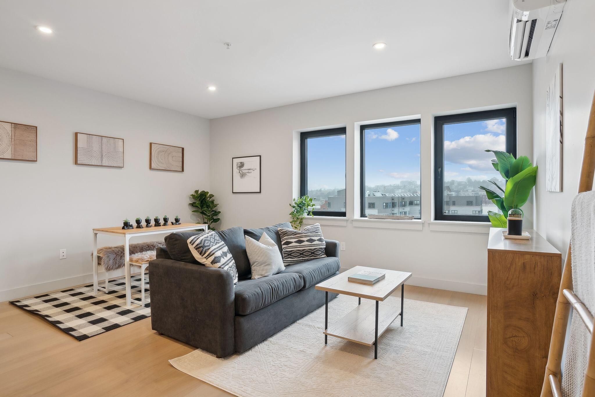 75 Chestnut Street, 508