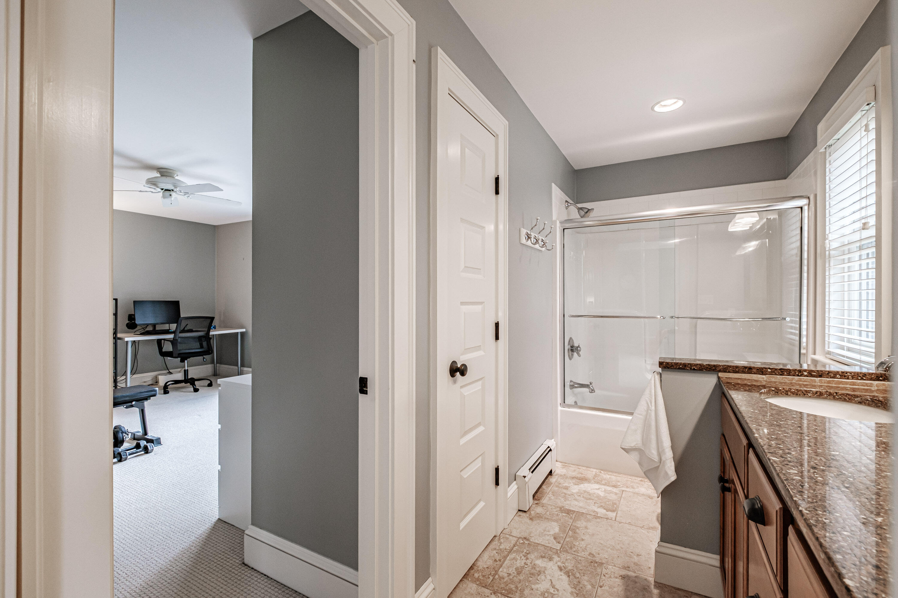 4 Parkside Way