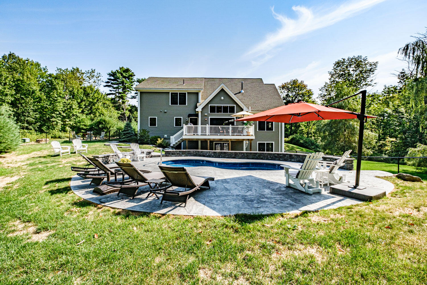 4 Parkside Way