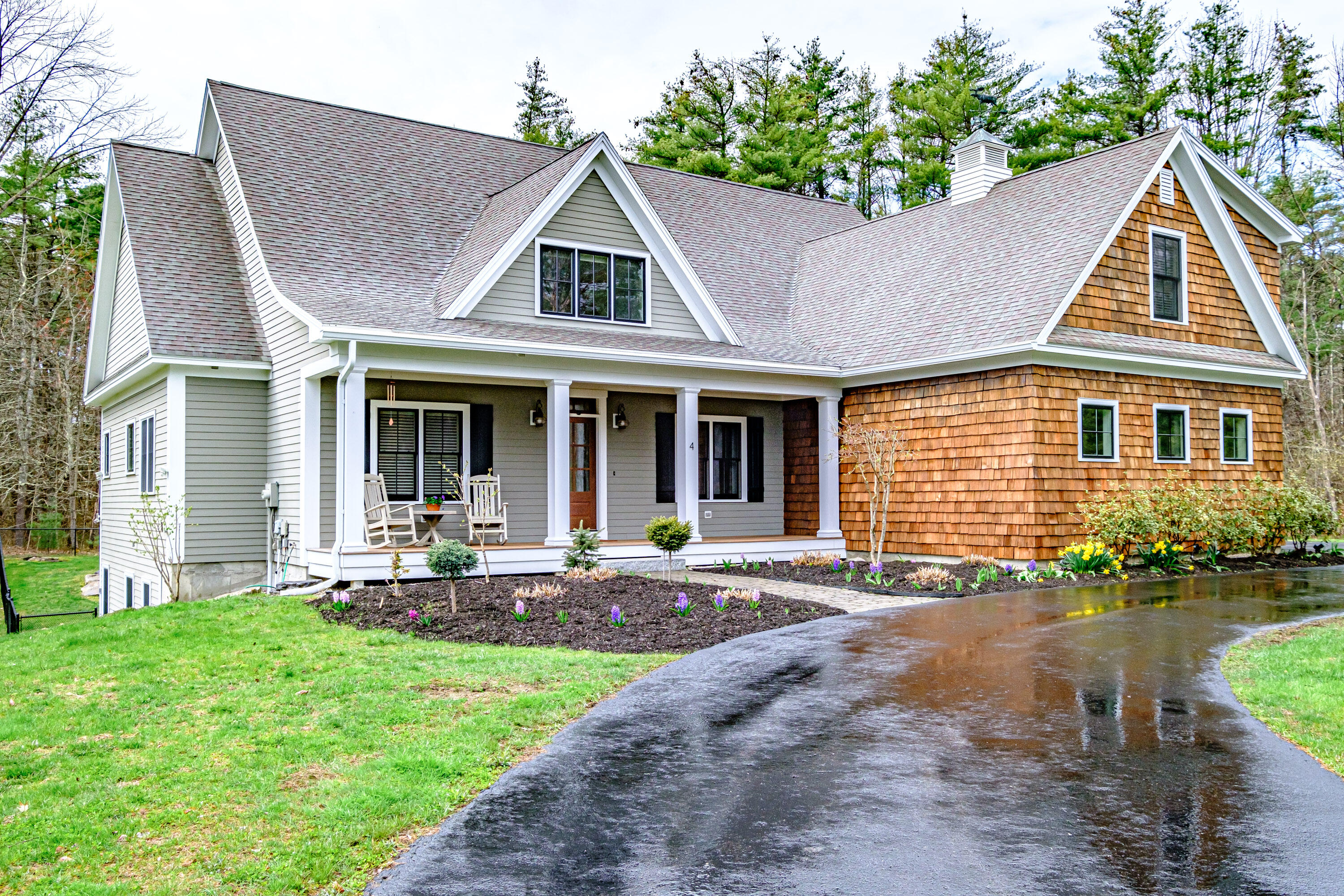 4 Parkside Way