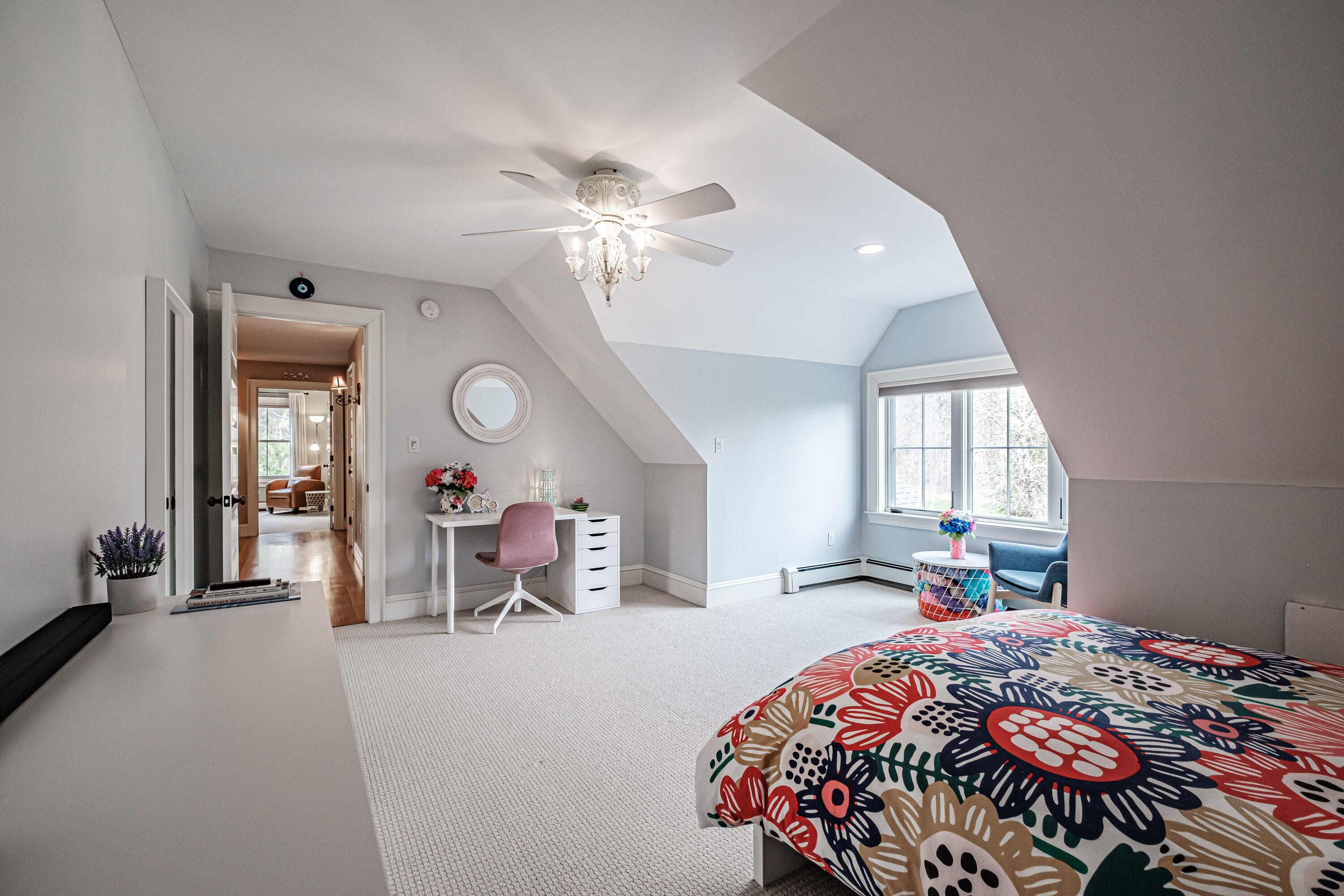 4 Parkside Way