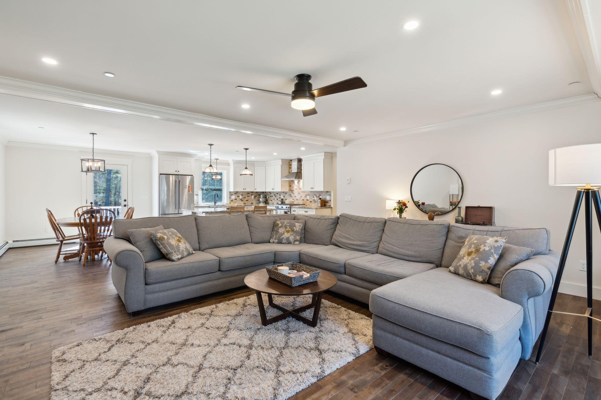 2 Winding Ridge Way