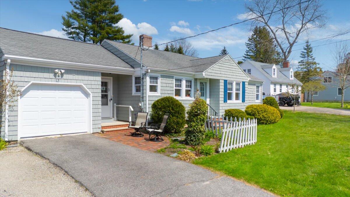 13 Depot Road