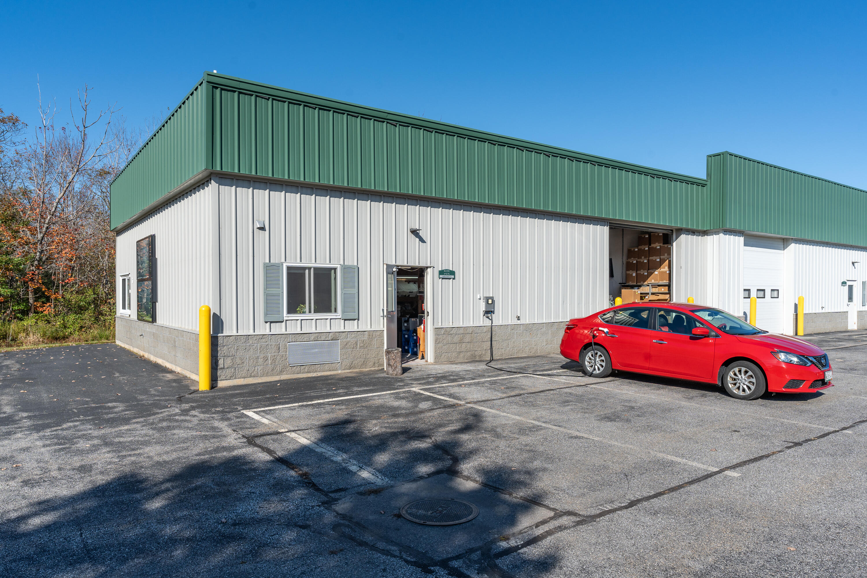 2 Lincoln Avenue, 8