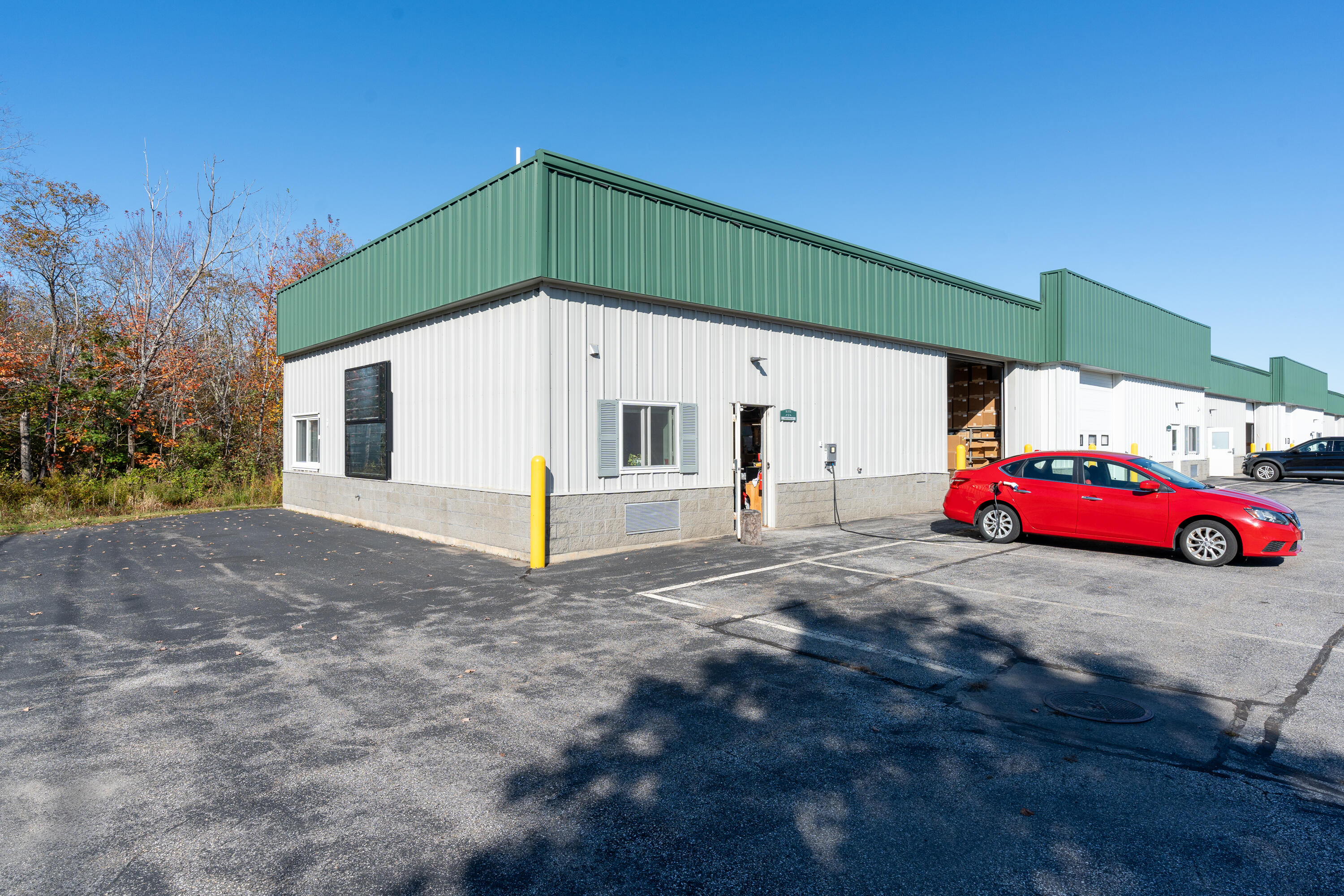 2 Lincoln Avenue, 8