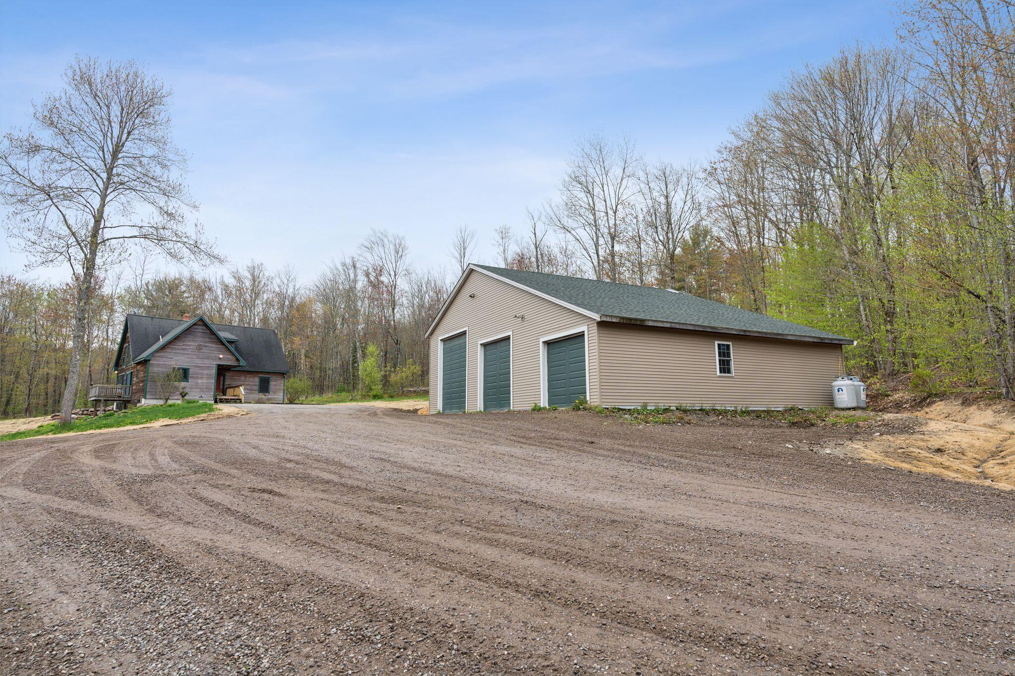 686 Lake House Road