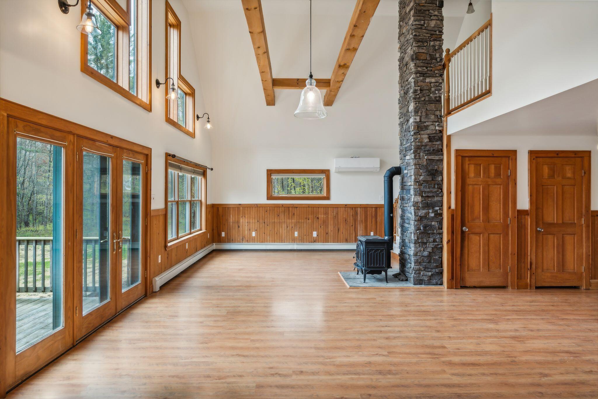 686 Lake House Road