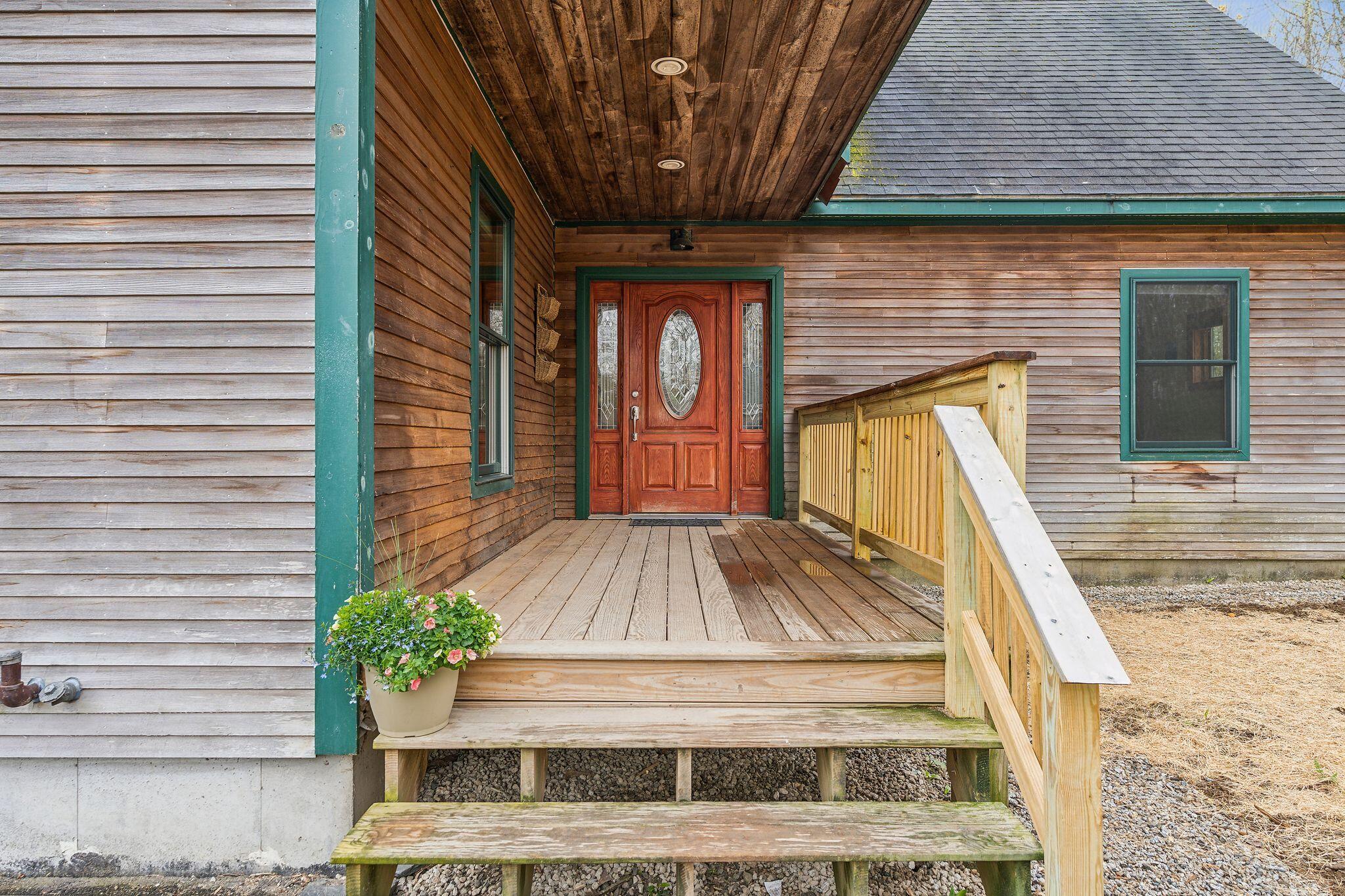 686 Lake House Road