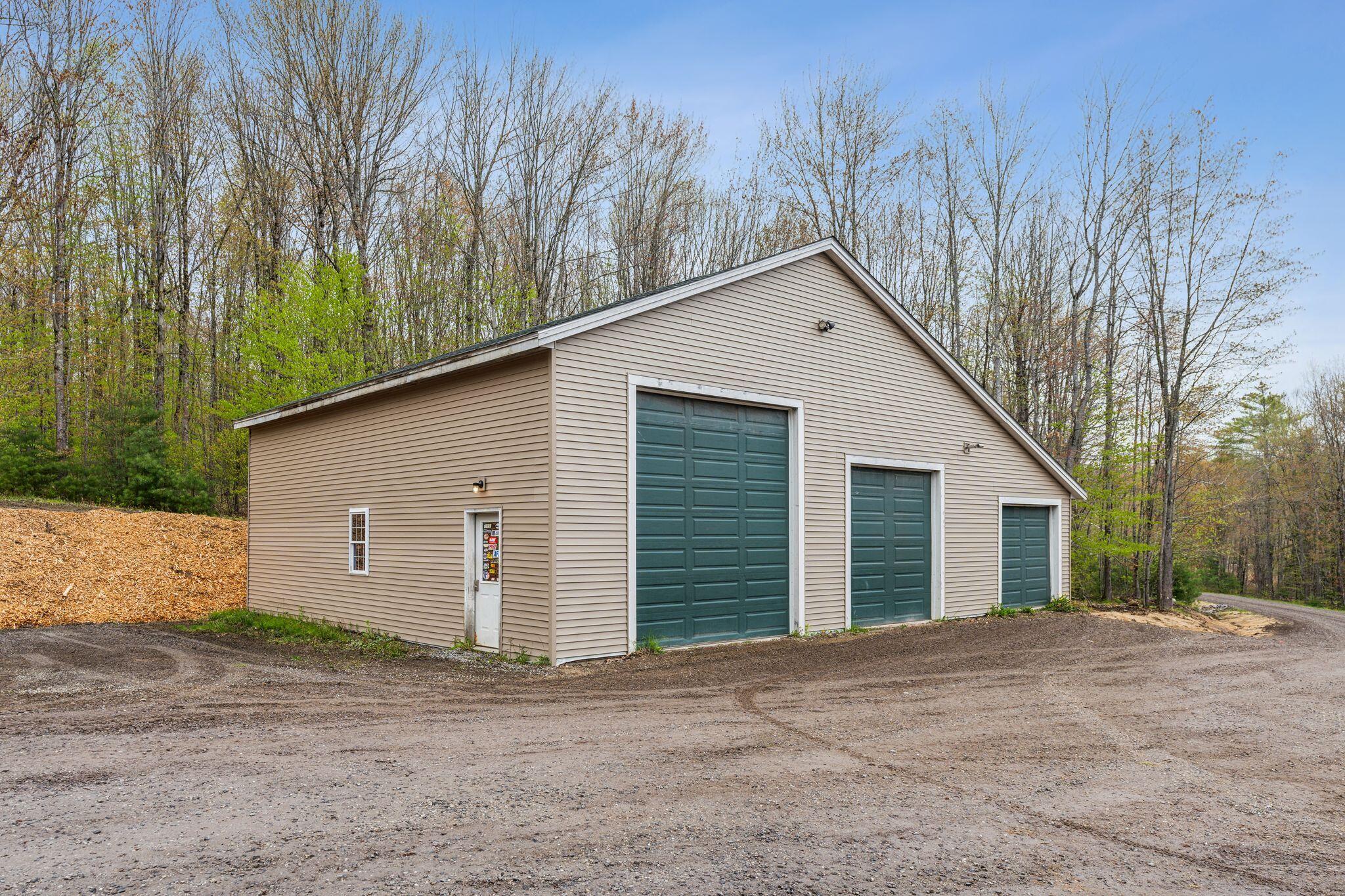 686 Lake House Road