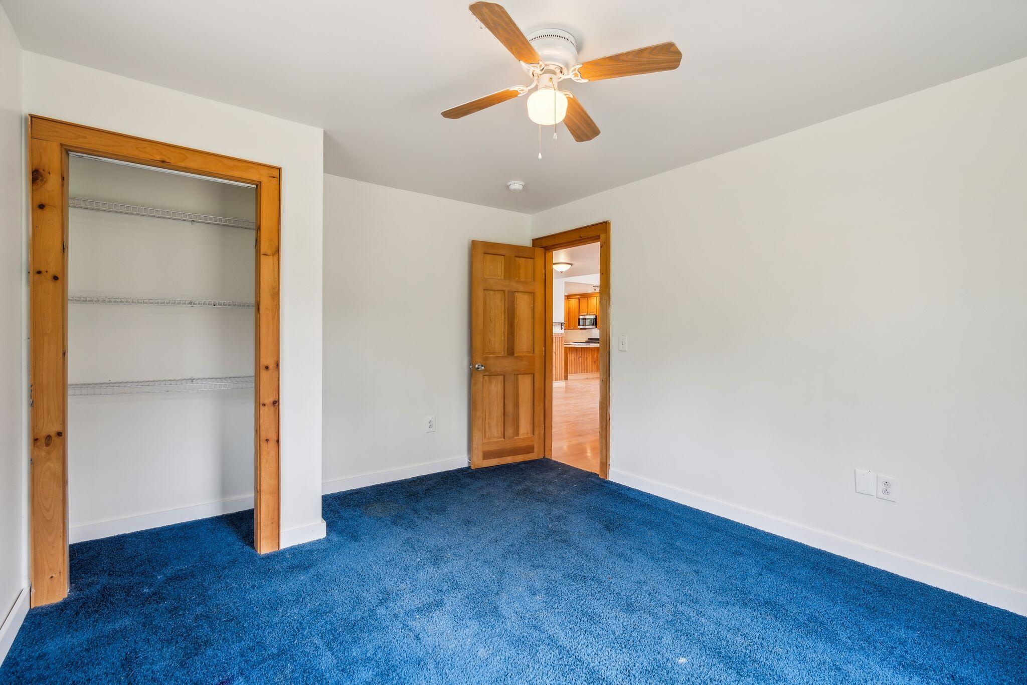 686 Lake House Road
