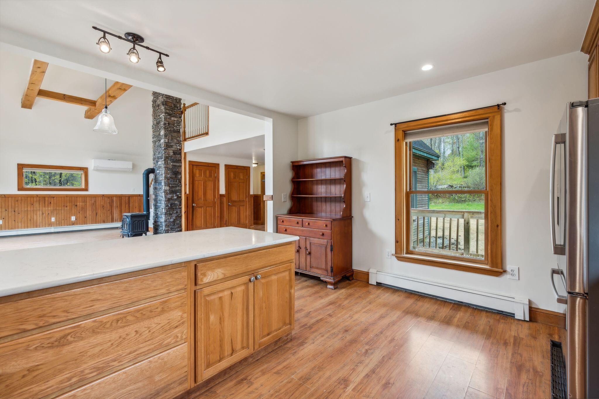 686 Lake House Road