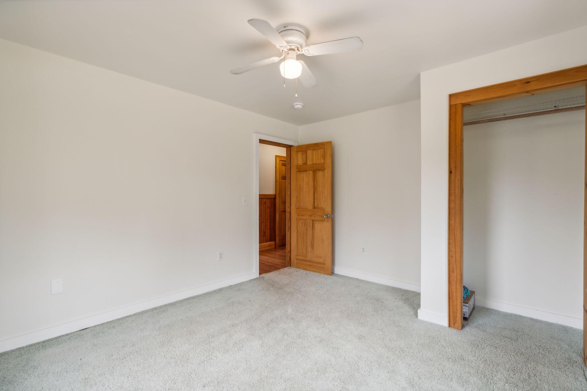 686 Lake House Road