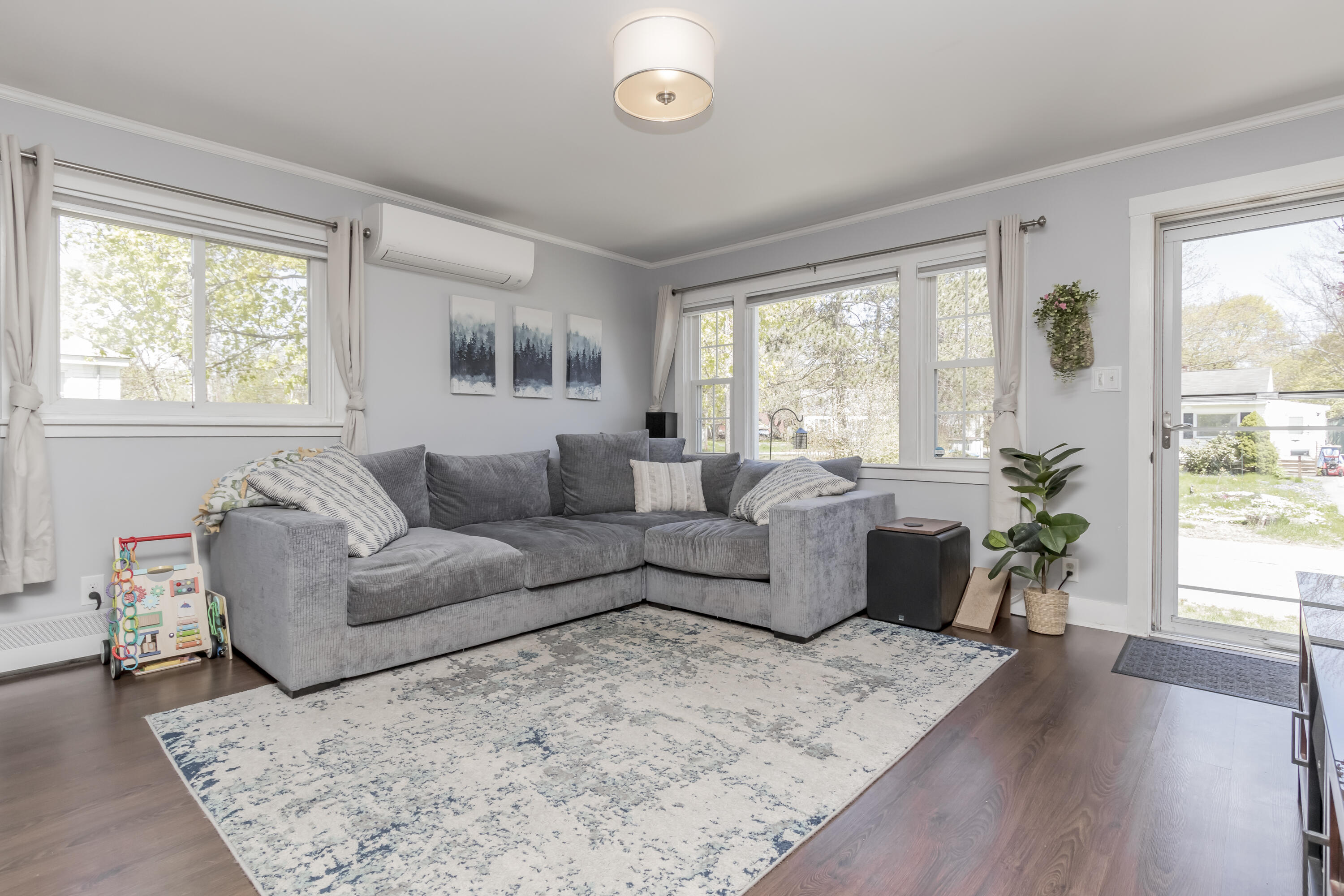 27 Arlington Avenue