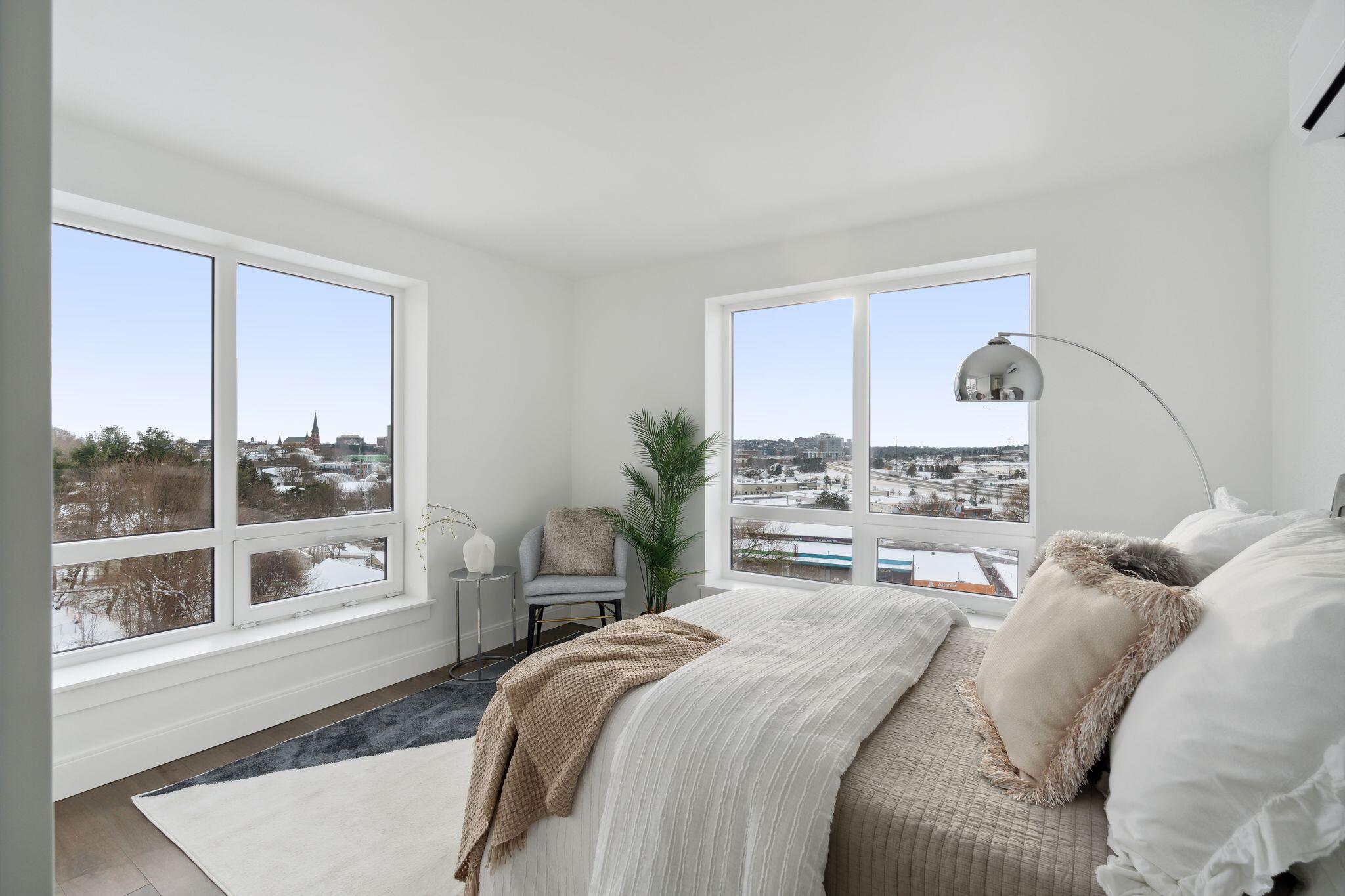 218 Washington Avenue, 306