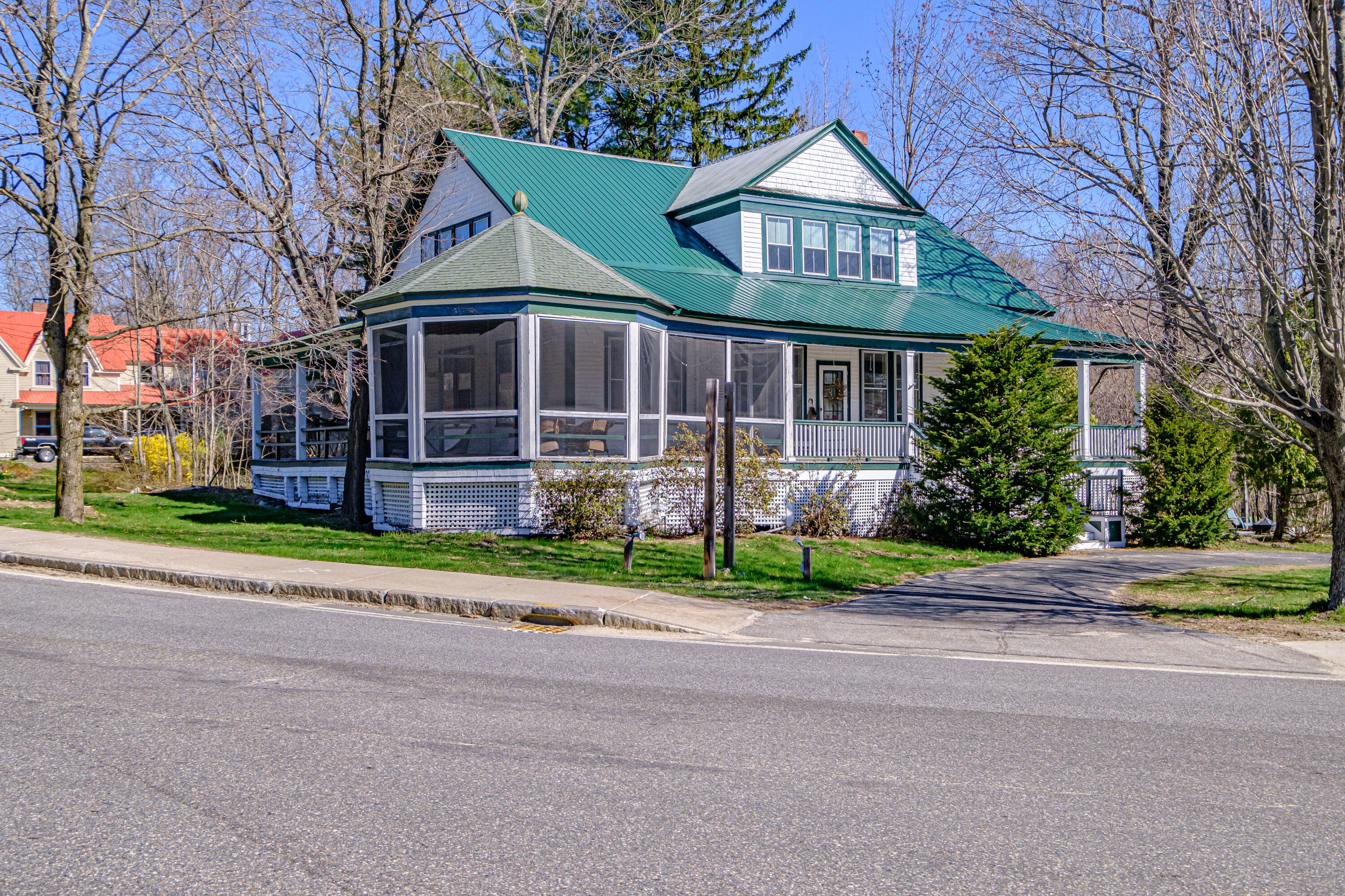 6 Main Street