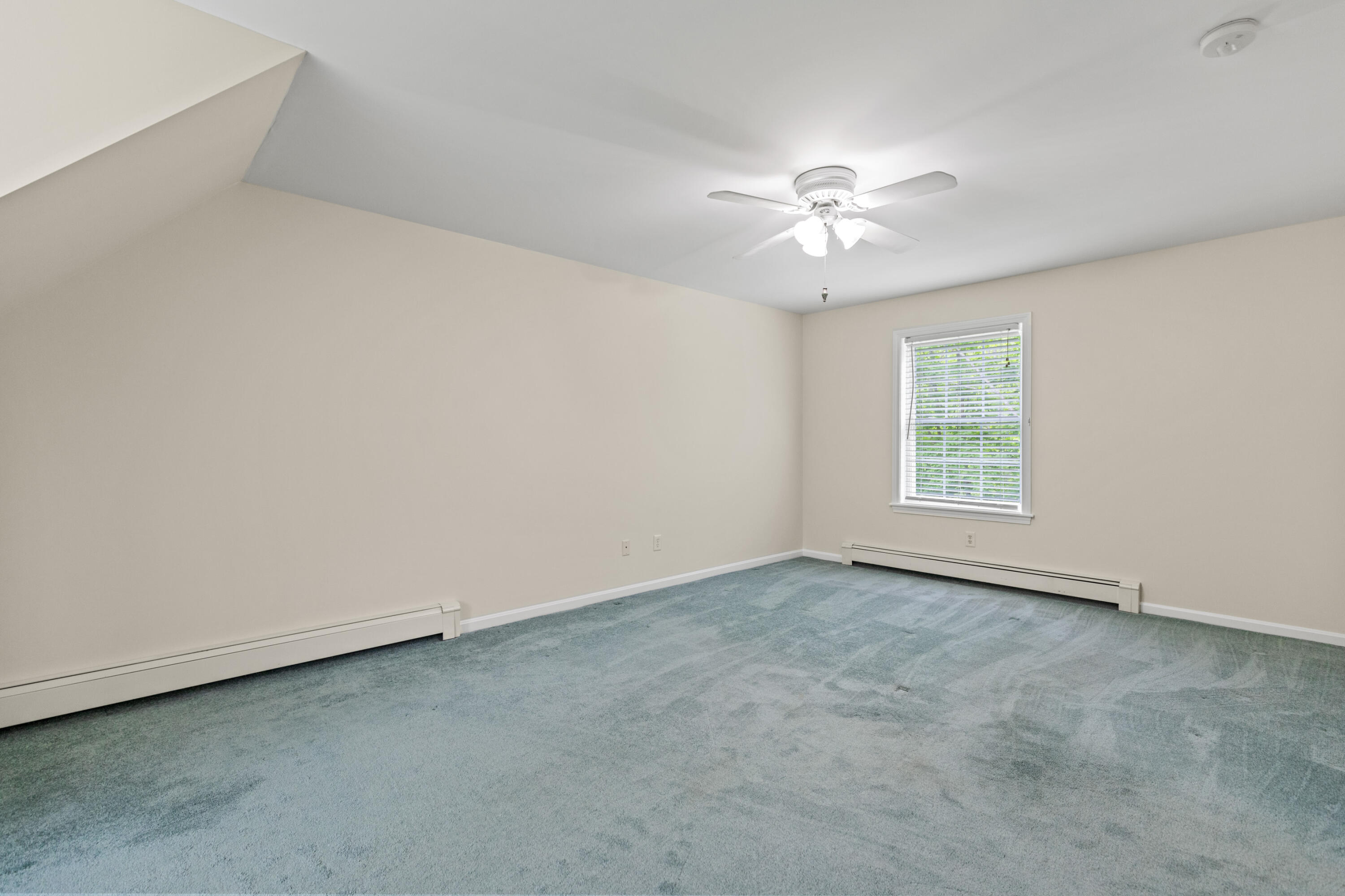 21 Wyman Way