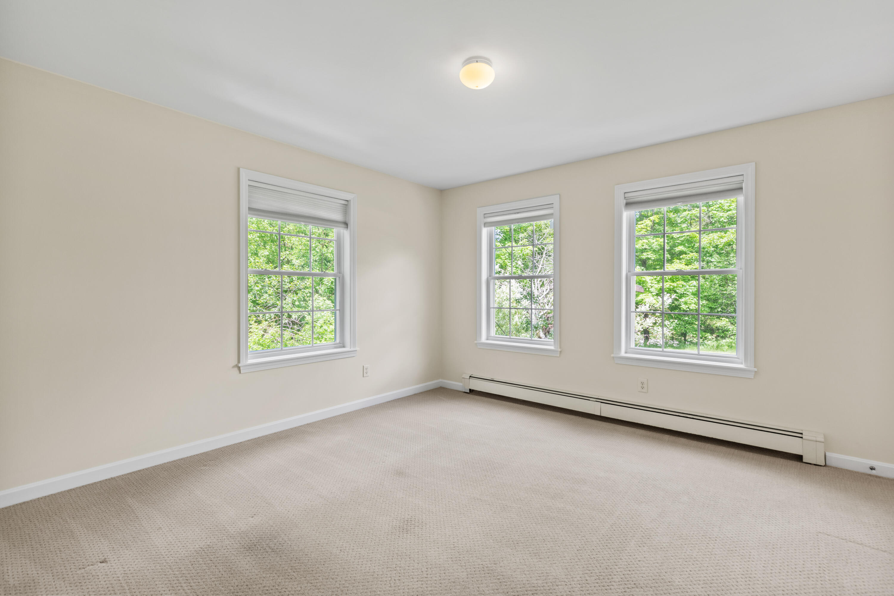 21 Wyman Way