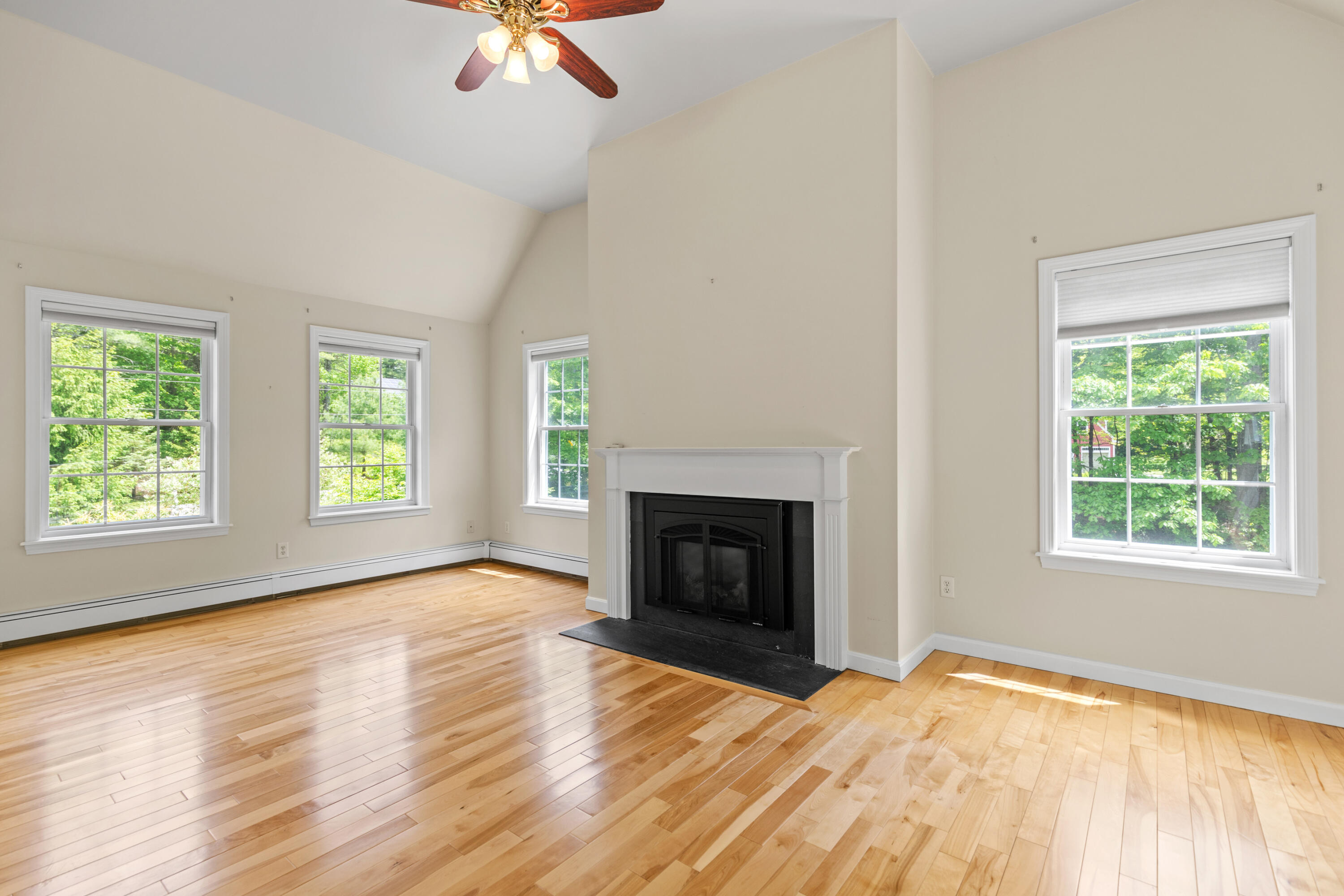 21 Wyman Way