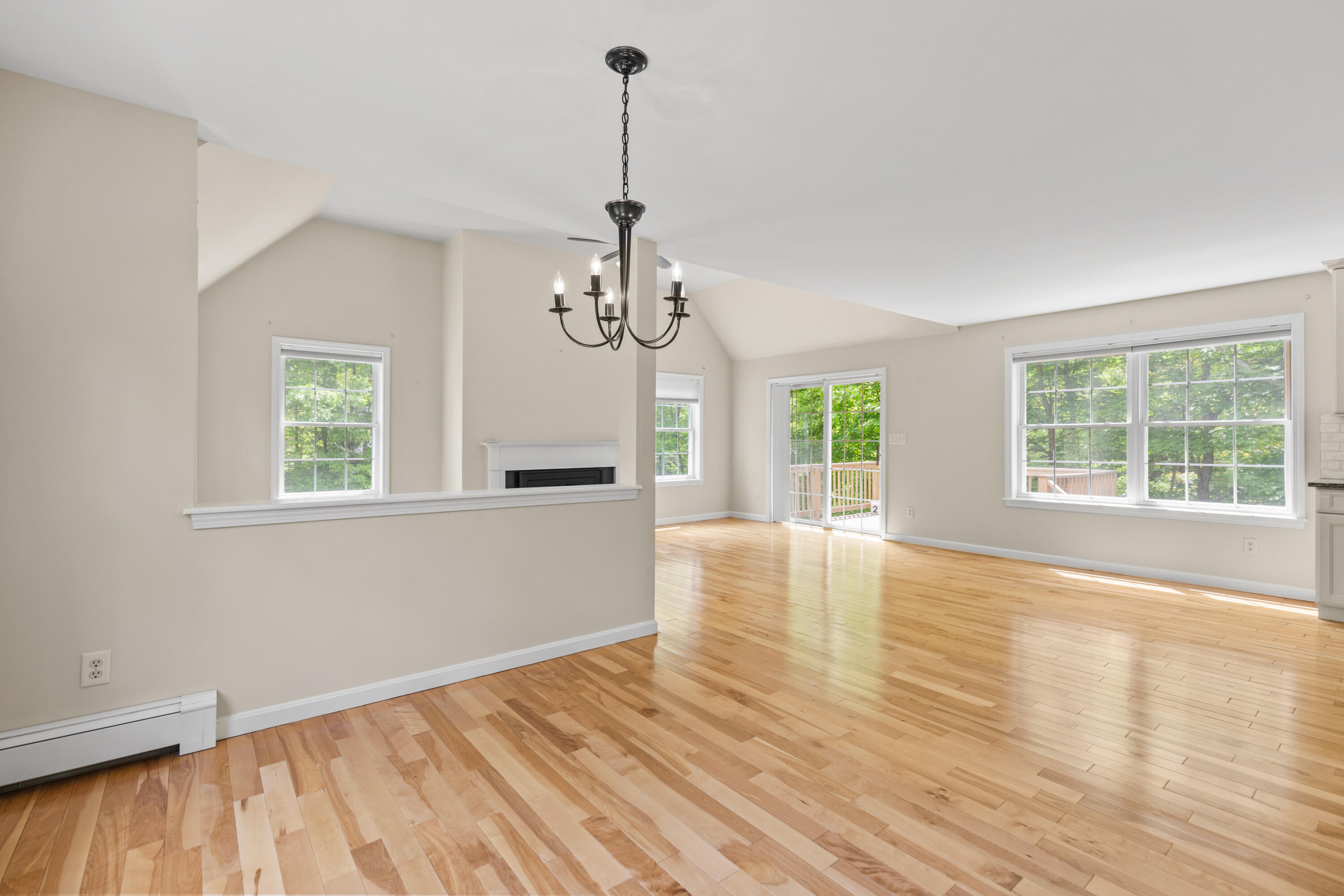 21 Wyman Way