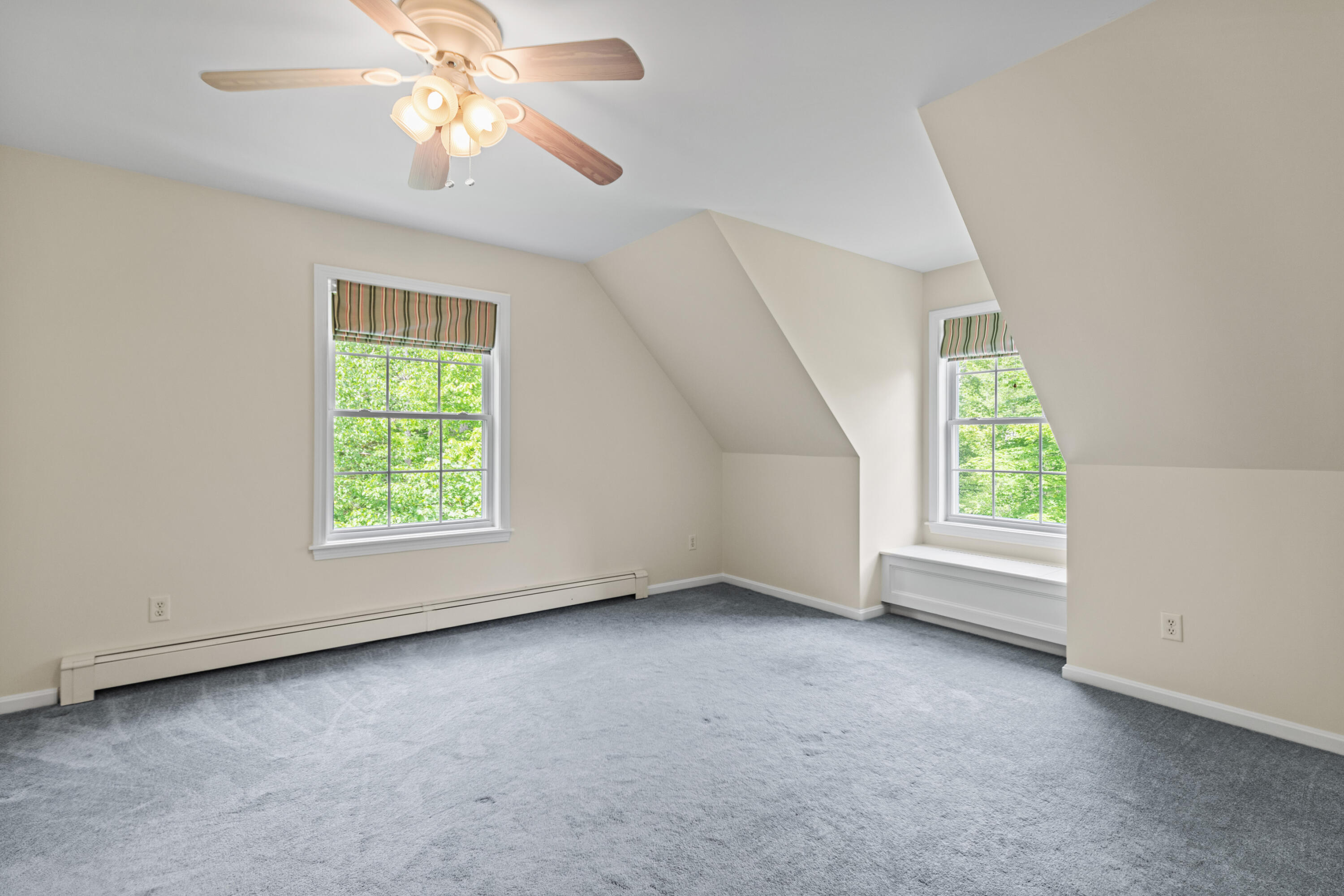 21 Wyman Way