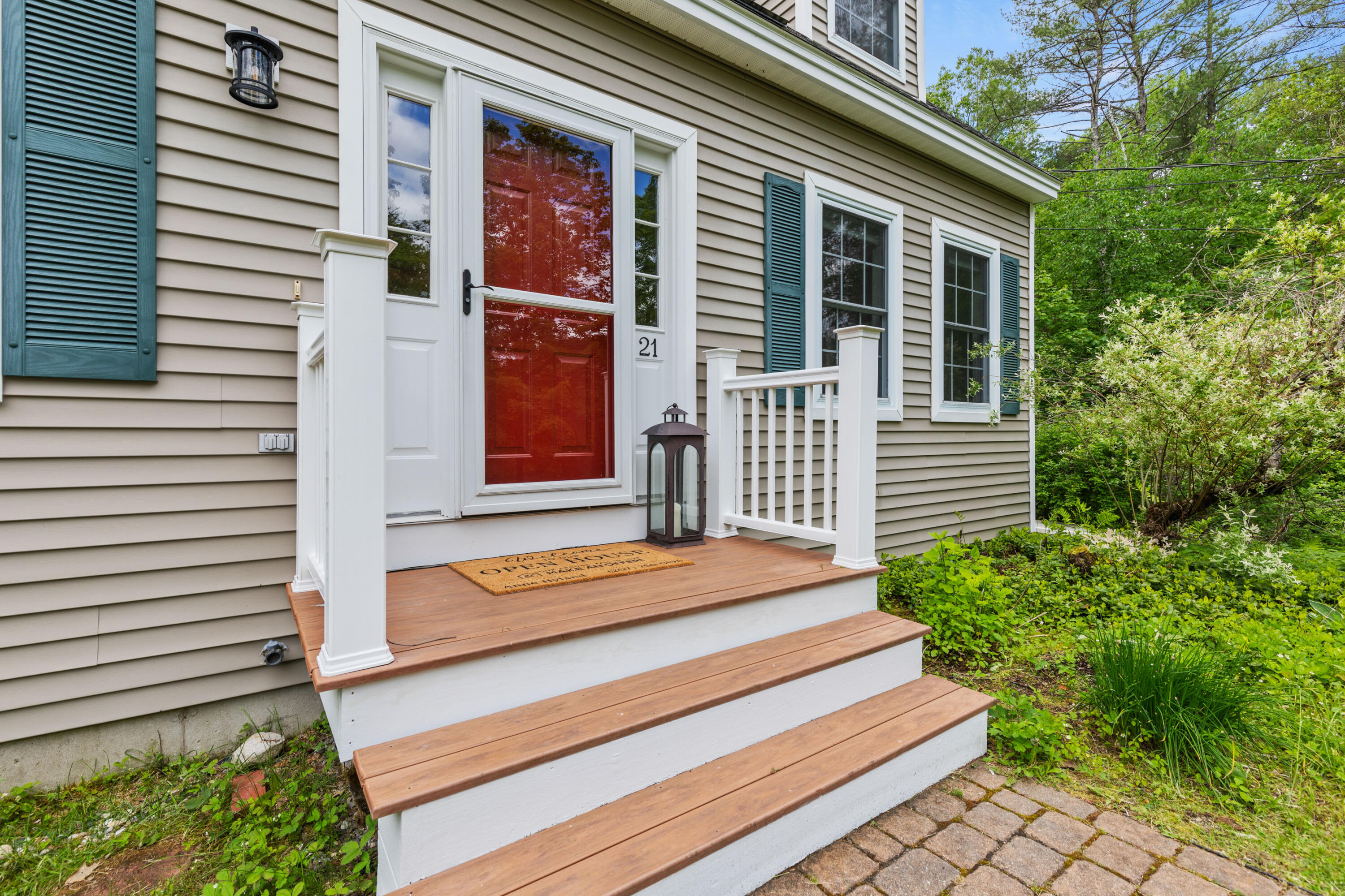 21 Wyman Way