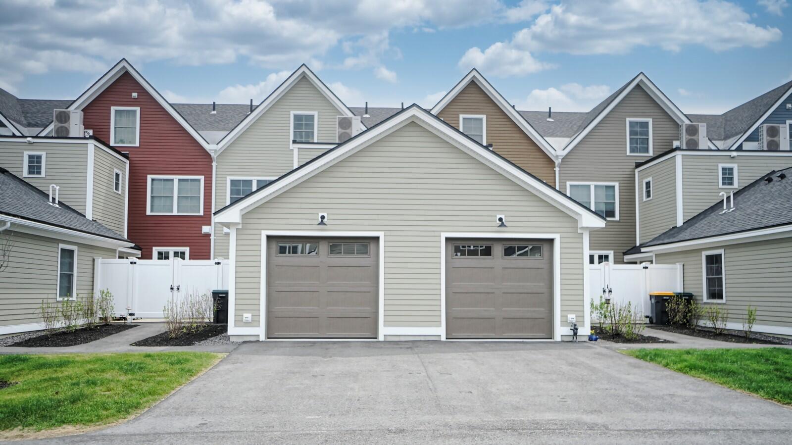 18 Pacer Way, C-2B