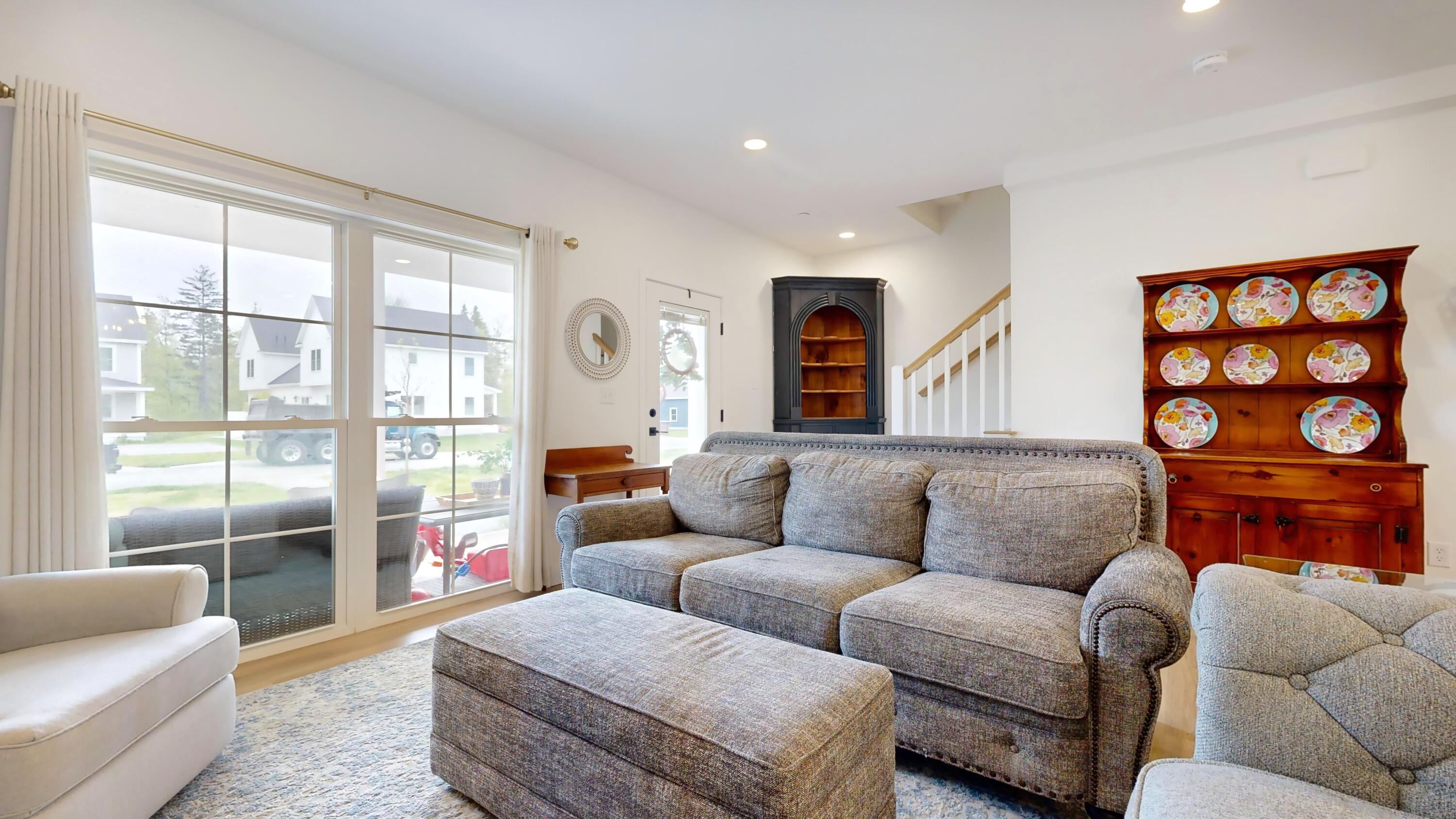 18 Pacer Way, C-2B