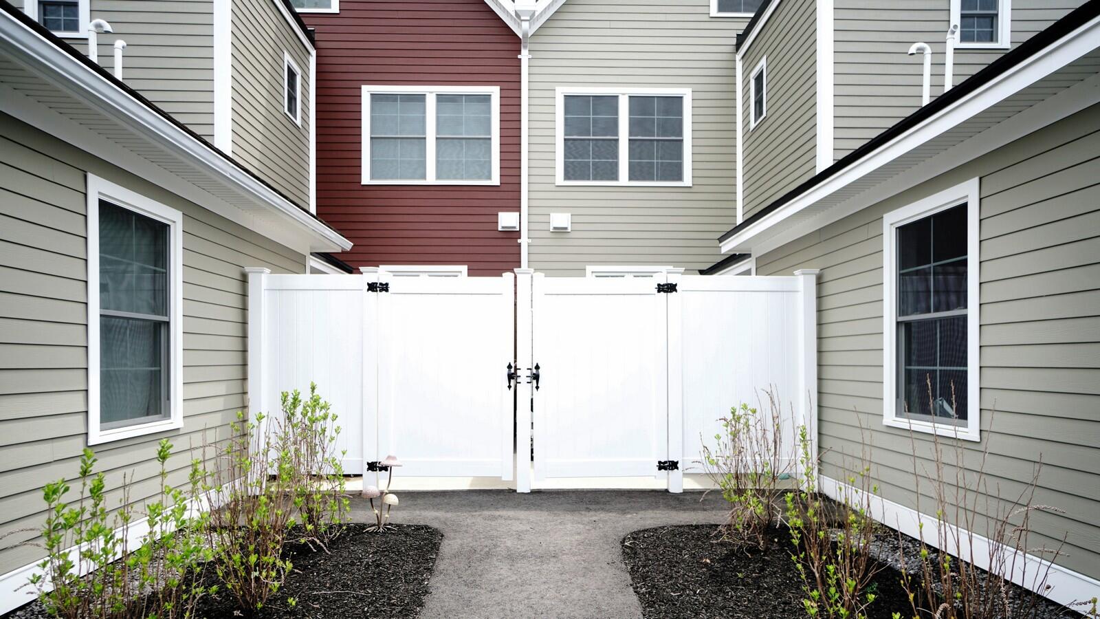 18 Pacer Way, C-2B