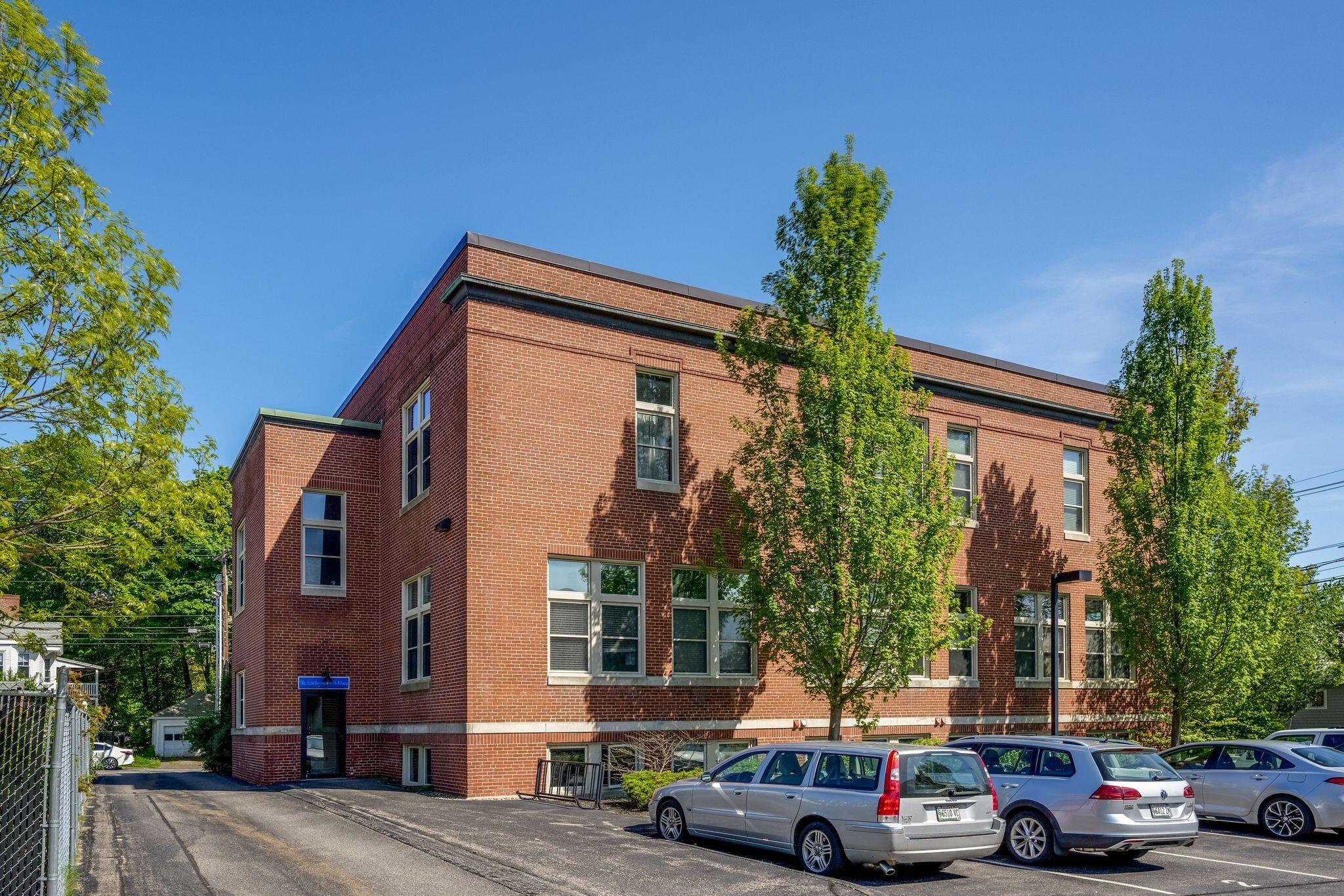 1251 Congress Street, 206