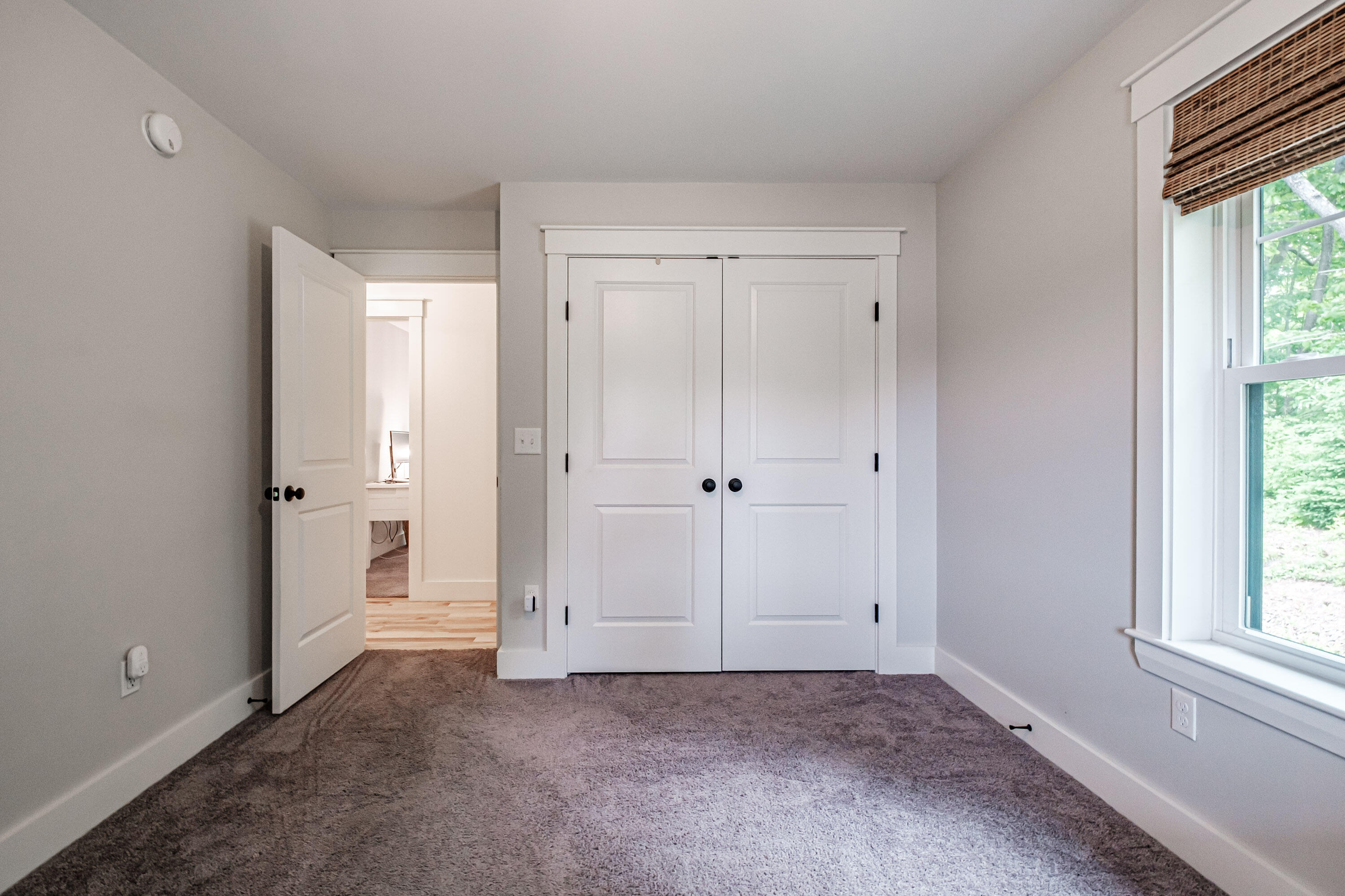 8 Tyler Drive, 32