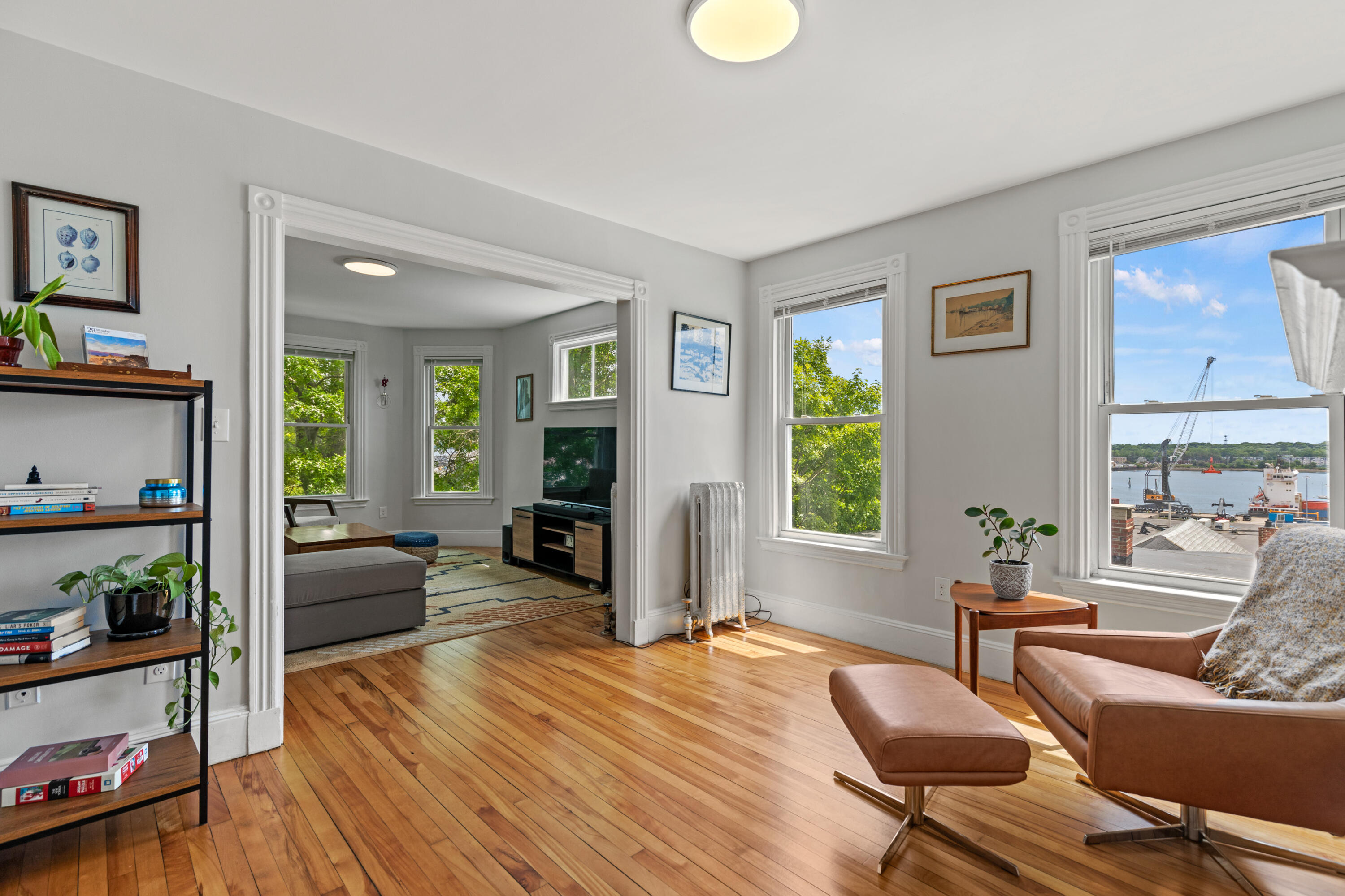 30-32 State Street, #8