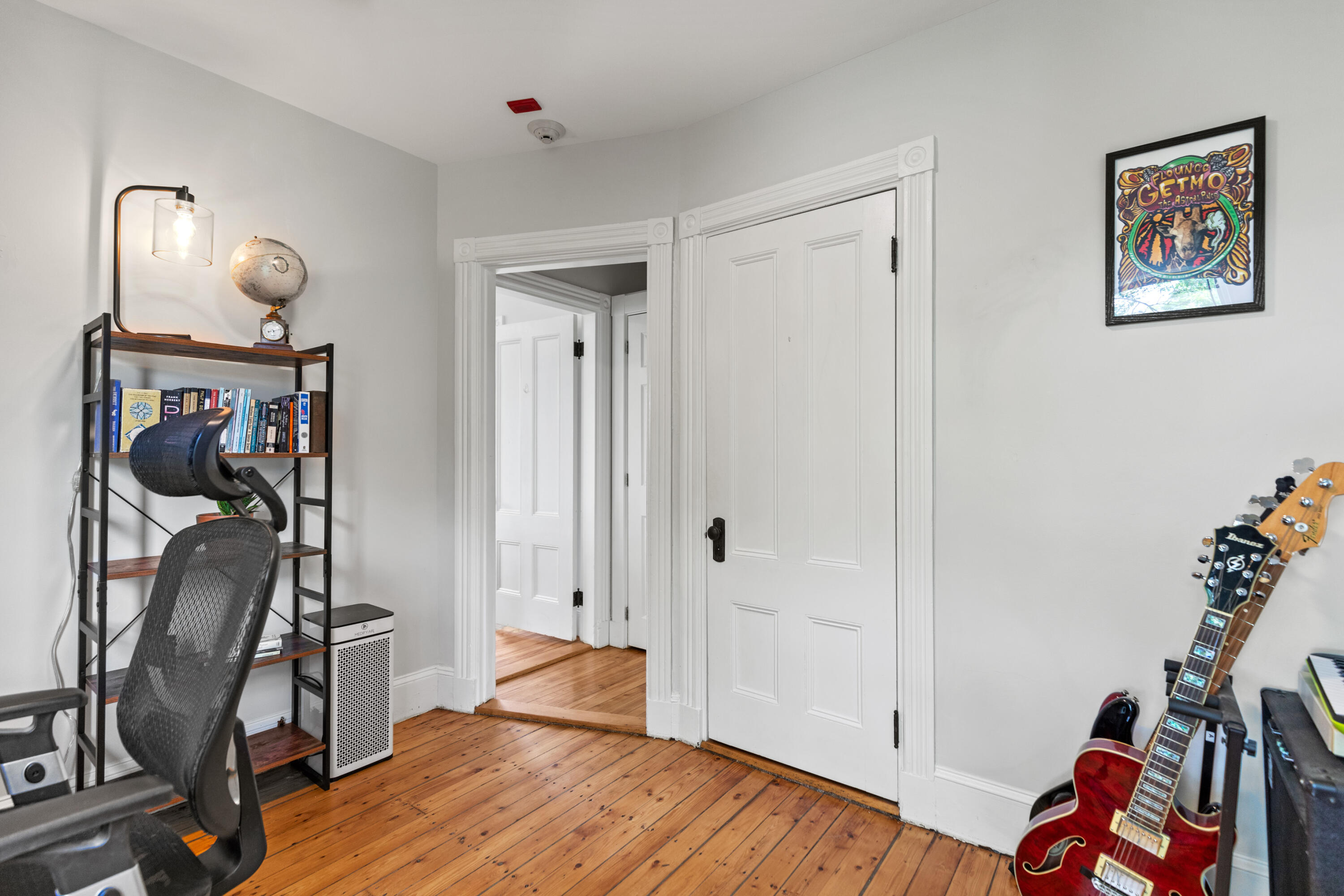 30-32 State Street, #8