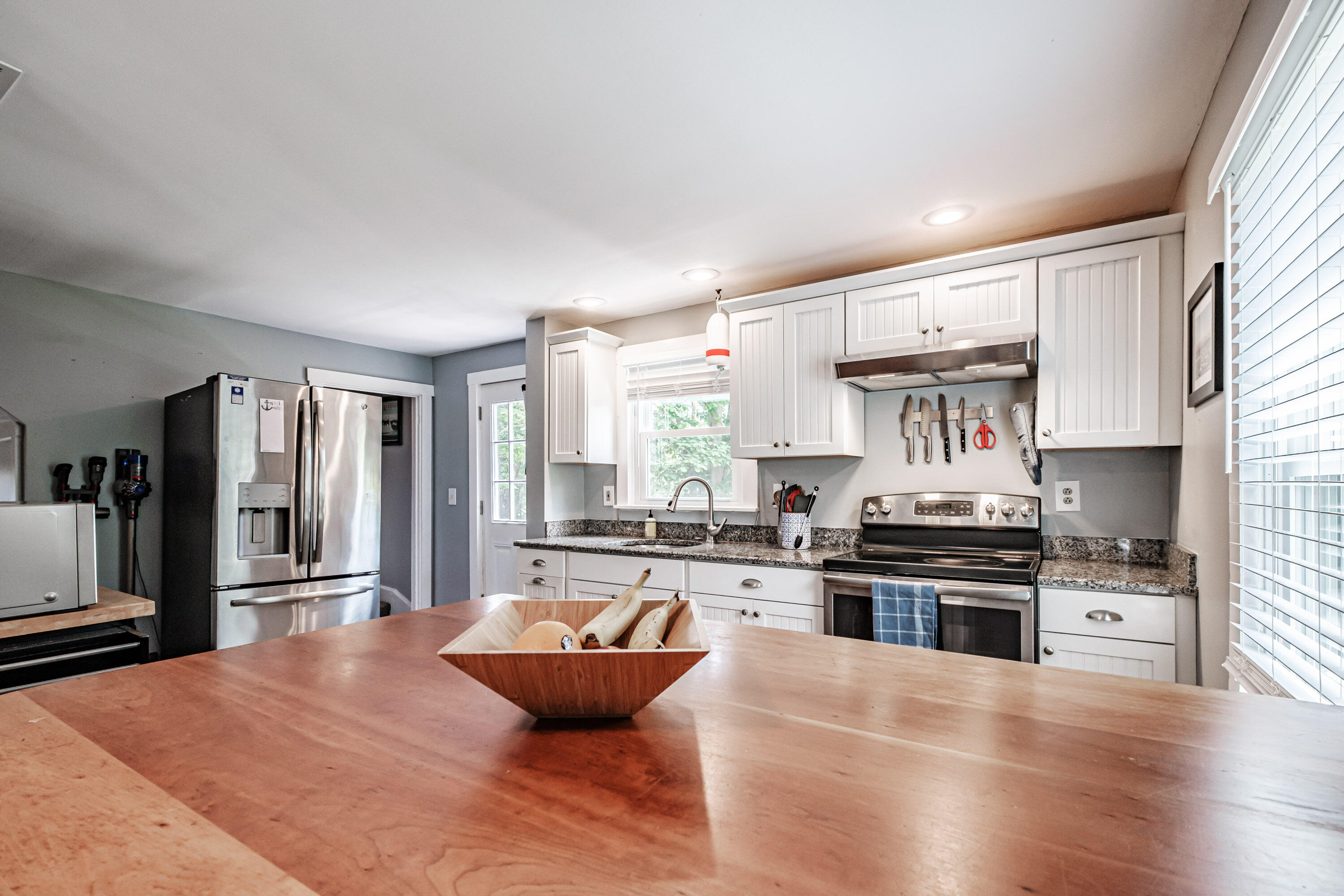 19 Ledgewood Drive