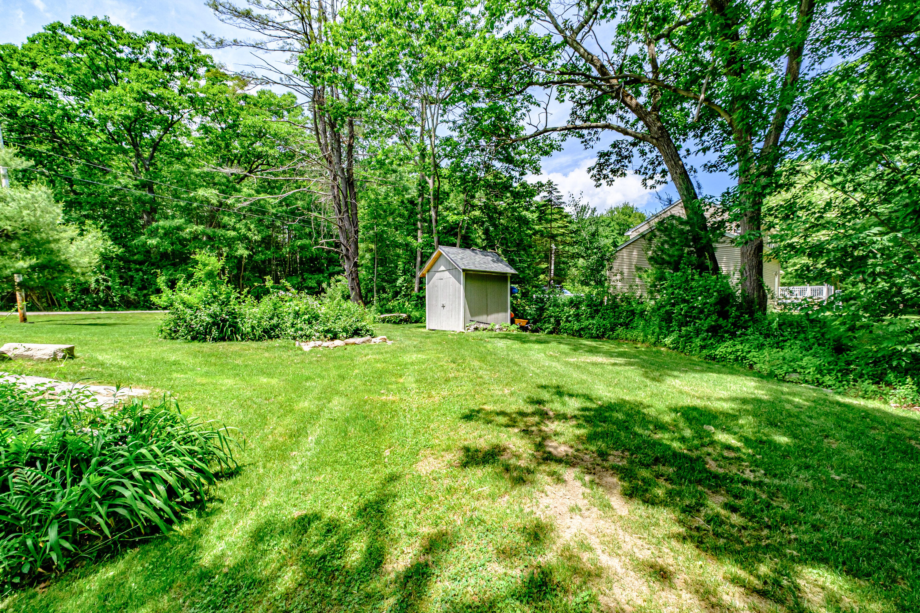 19 Ledgewood Drive