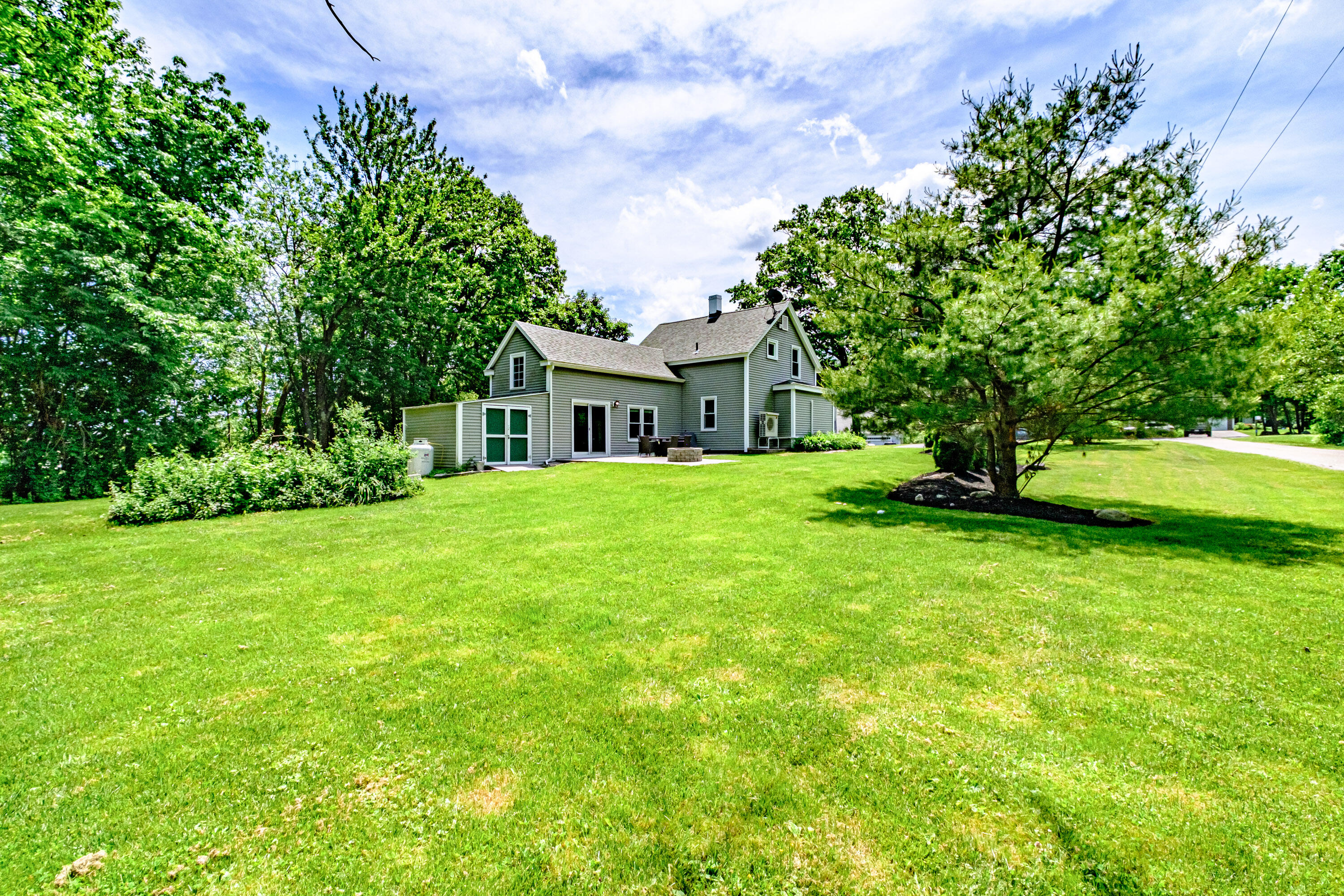 19 Ledgewood Drive