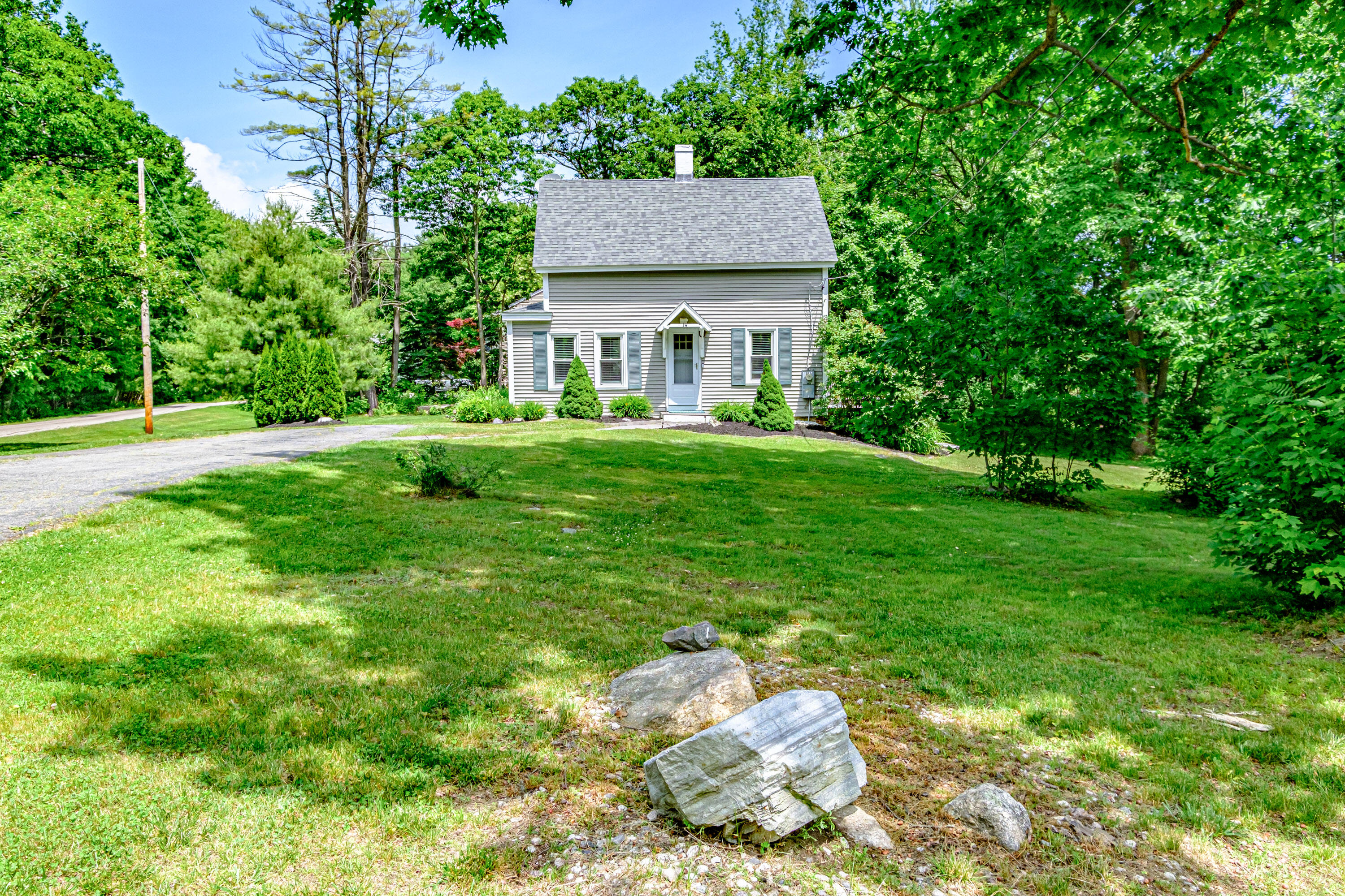 19 Ledgewood Drive