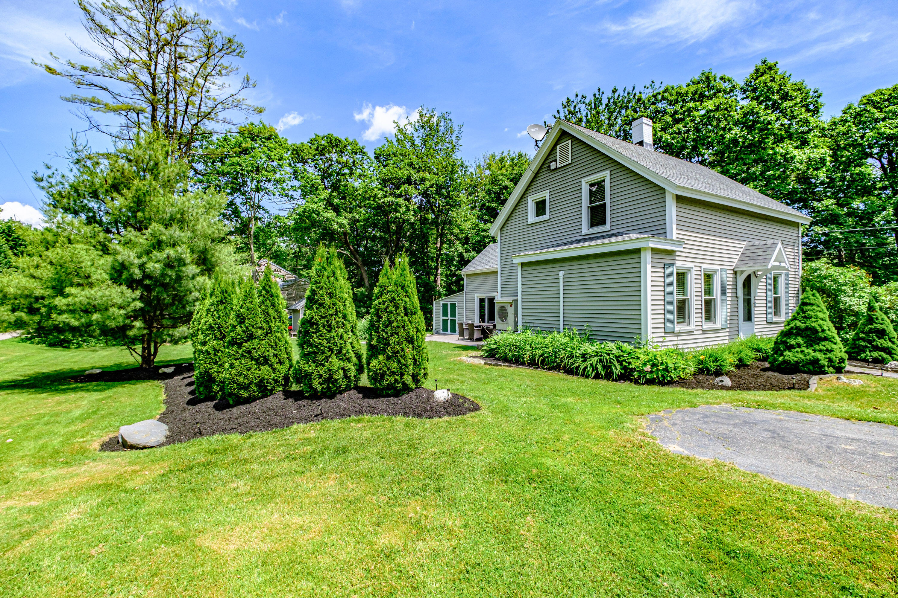 19 Ledgewood Drive