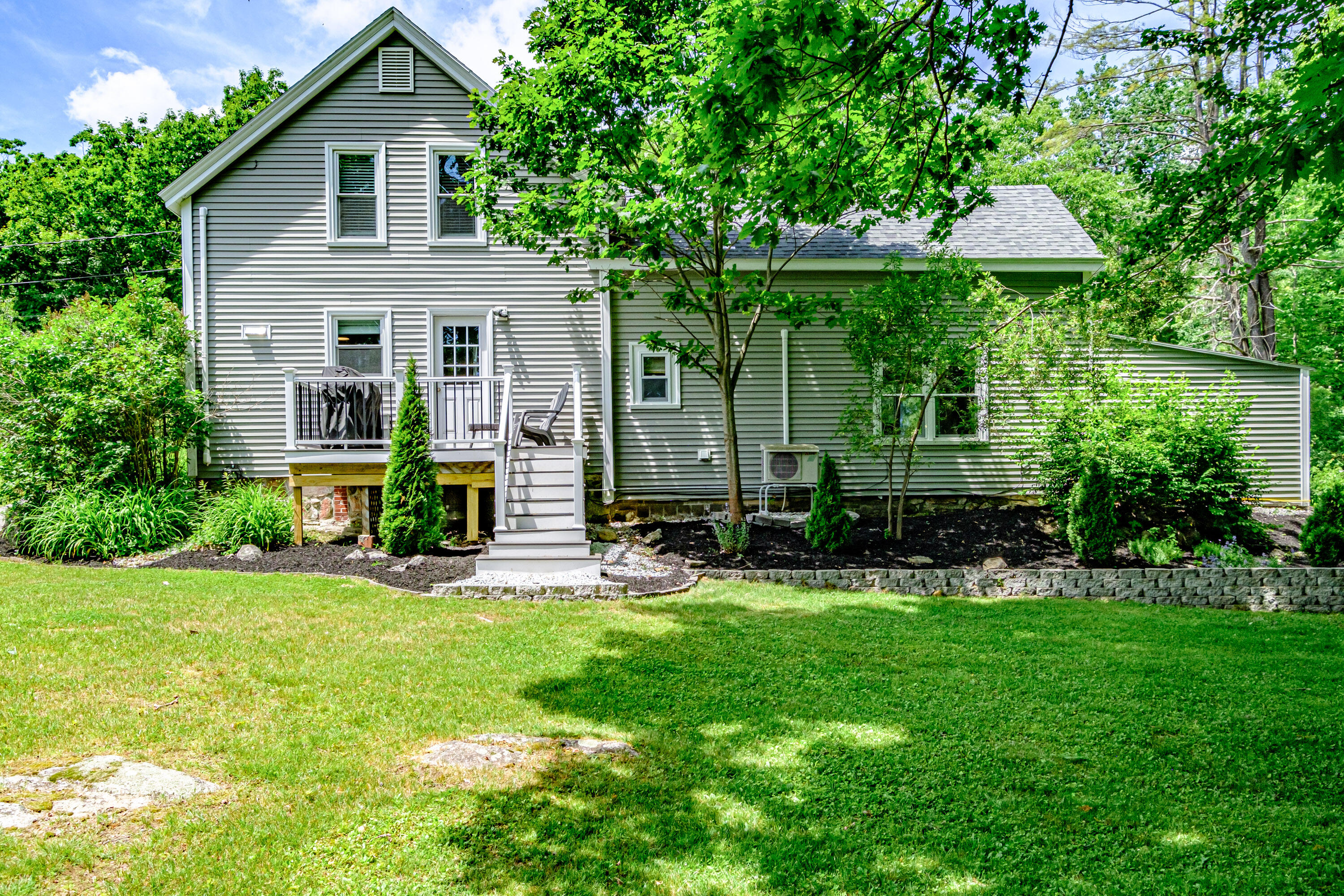 19 Ledgewood Drive