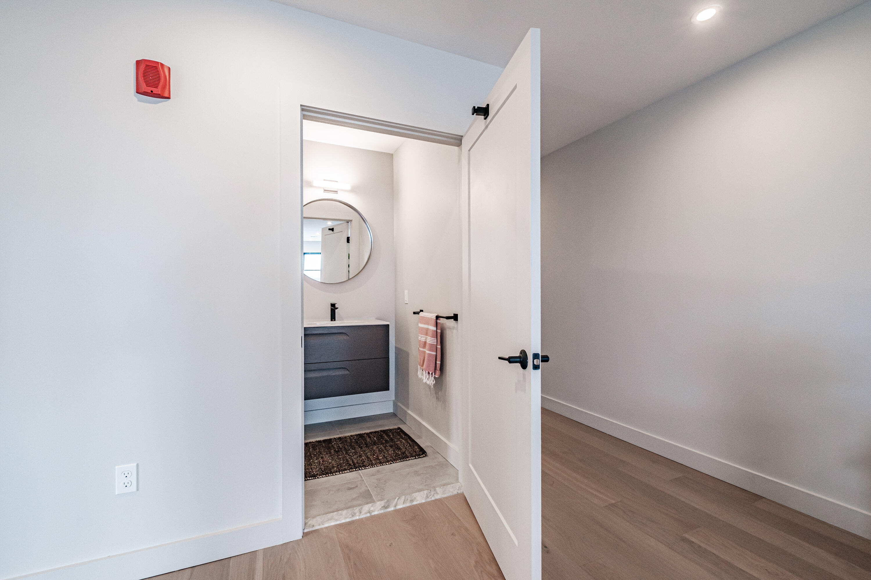 75 Chestnut Street 407